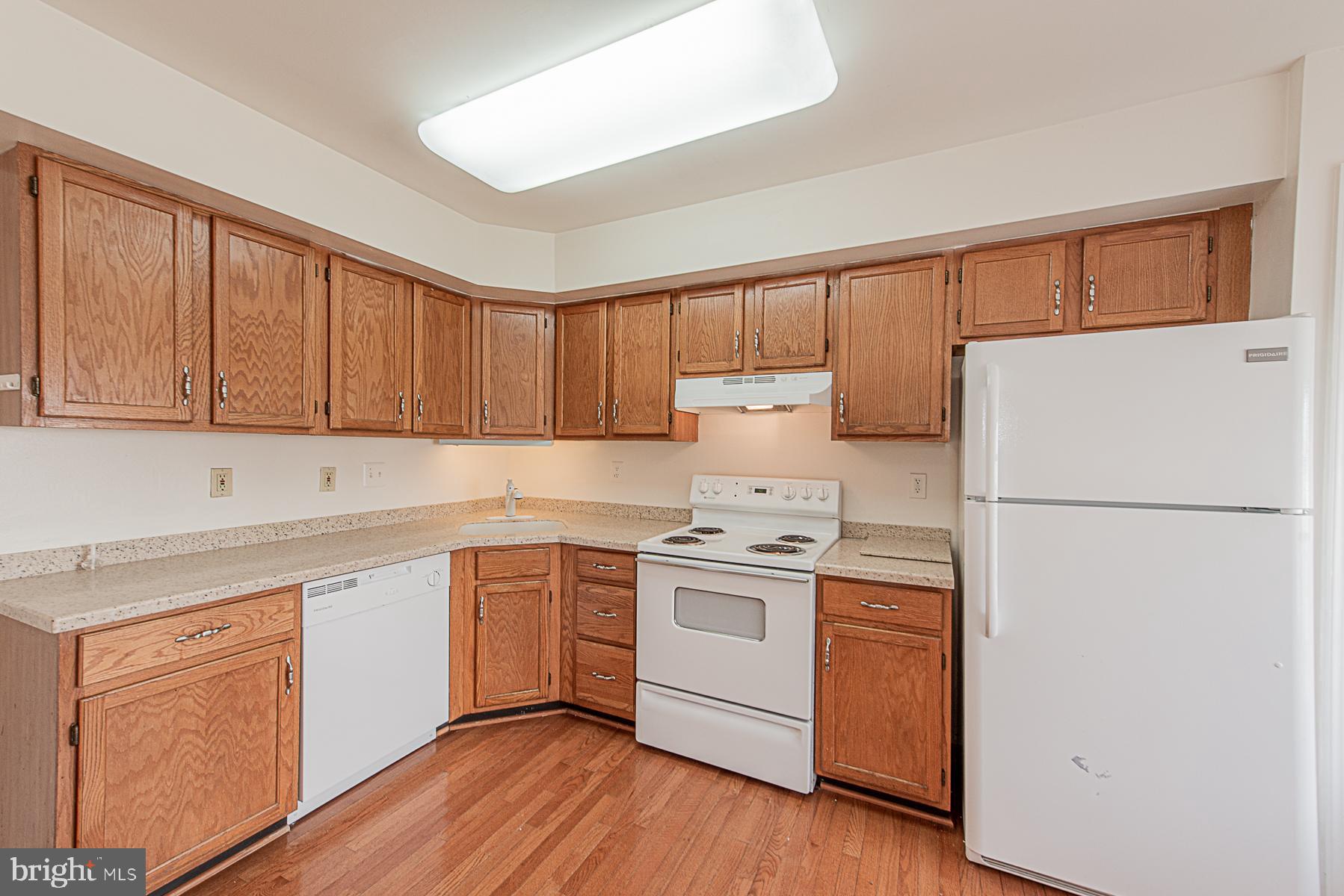 ELLICOTT MEADOWS - Residential Lease