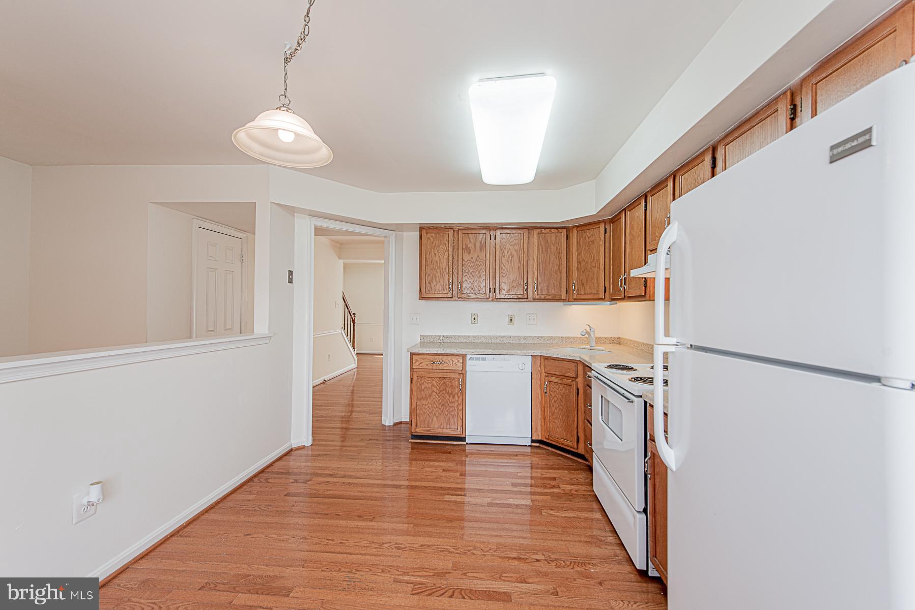 ELLICOTT MEADOWS - Residential Lease