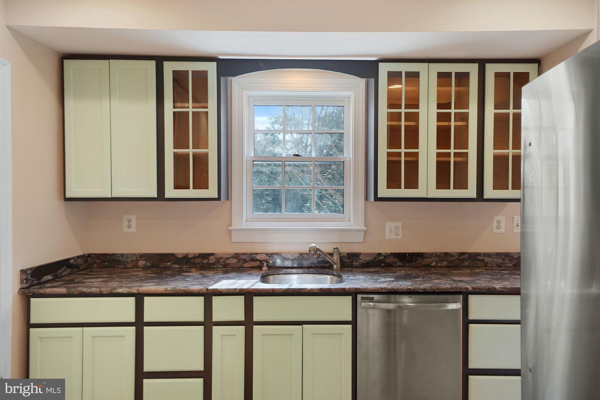 BATTERY PARK - Residential