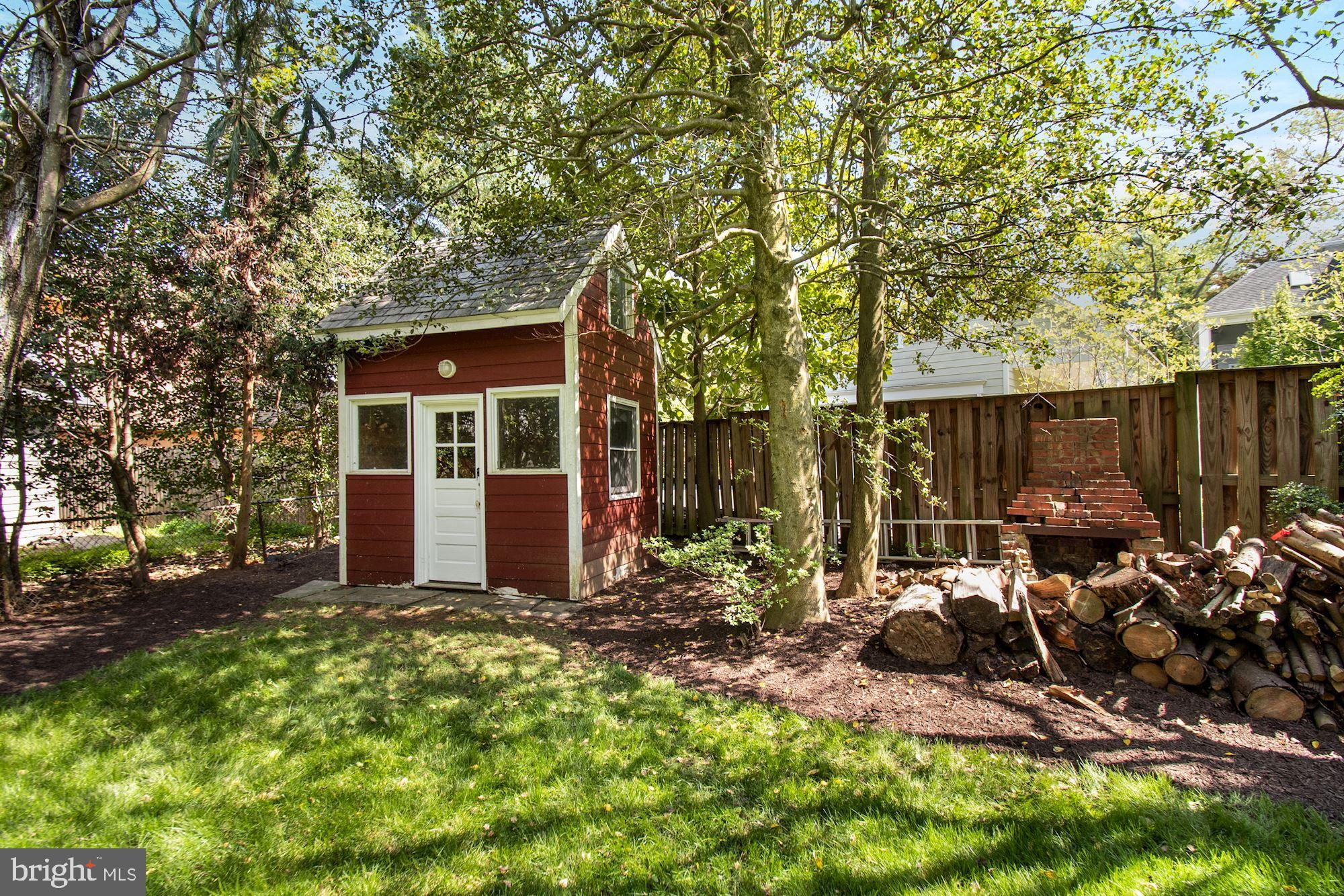 BATTERY PARK - Residential