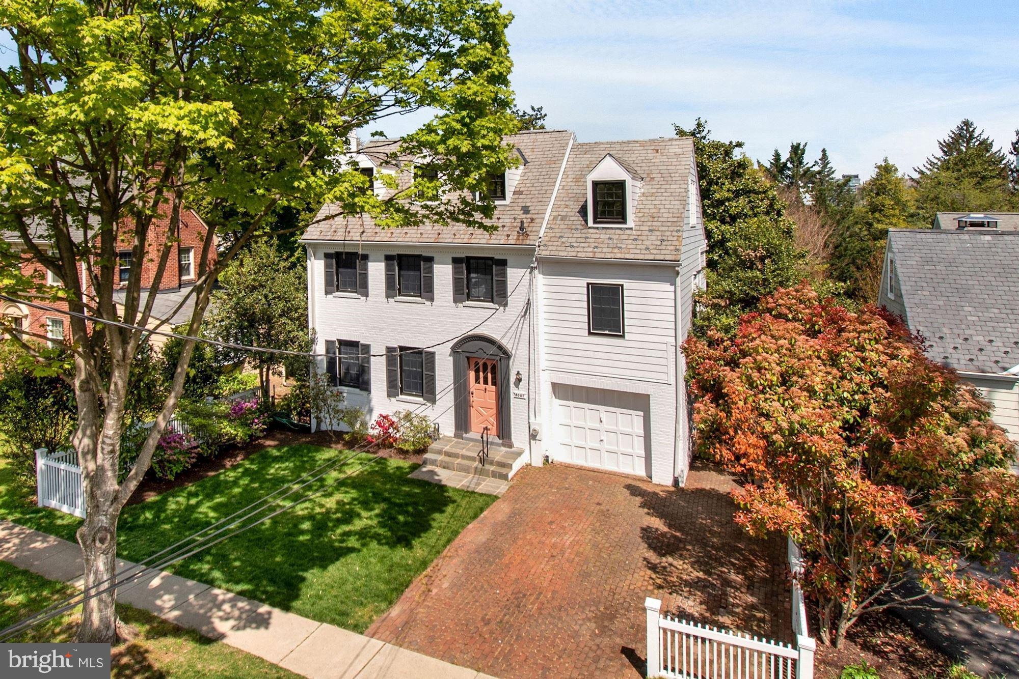 BATTERY PARK - Residential