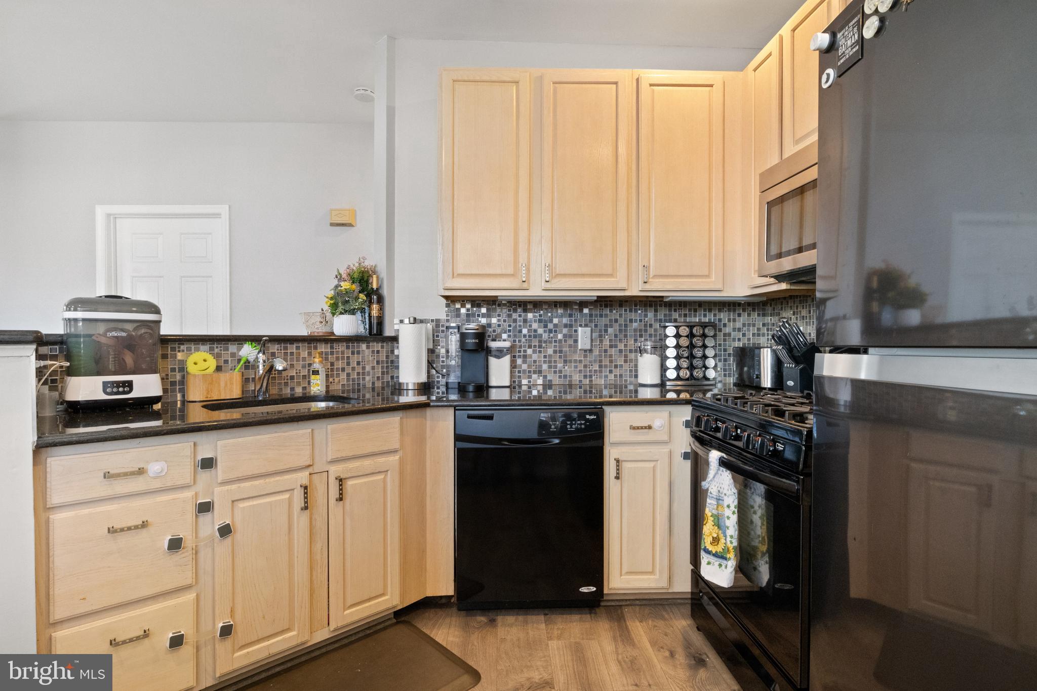 HOLLINGTON - Residential