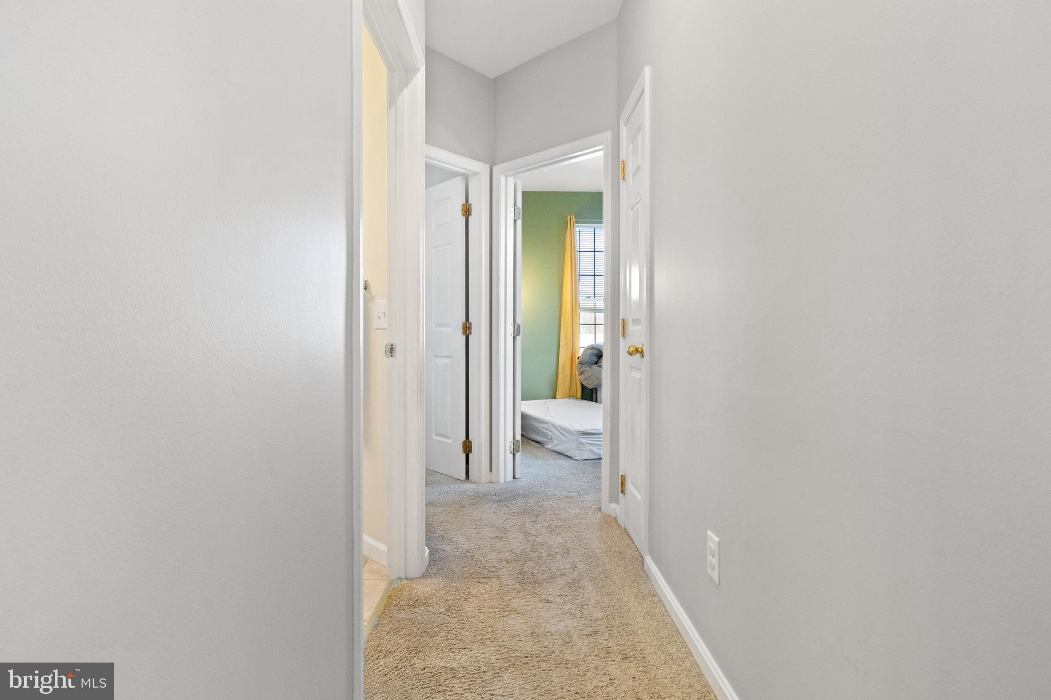 HOLLINGTON - Residential