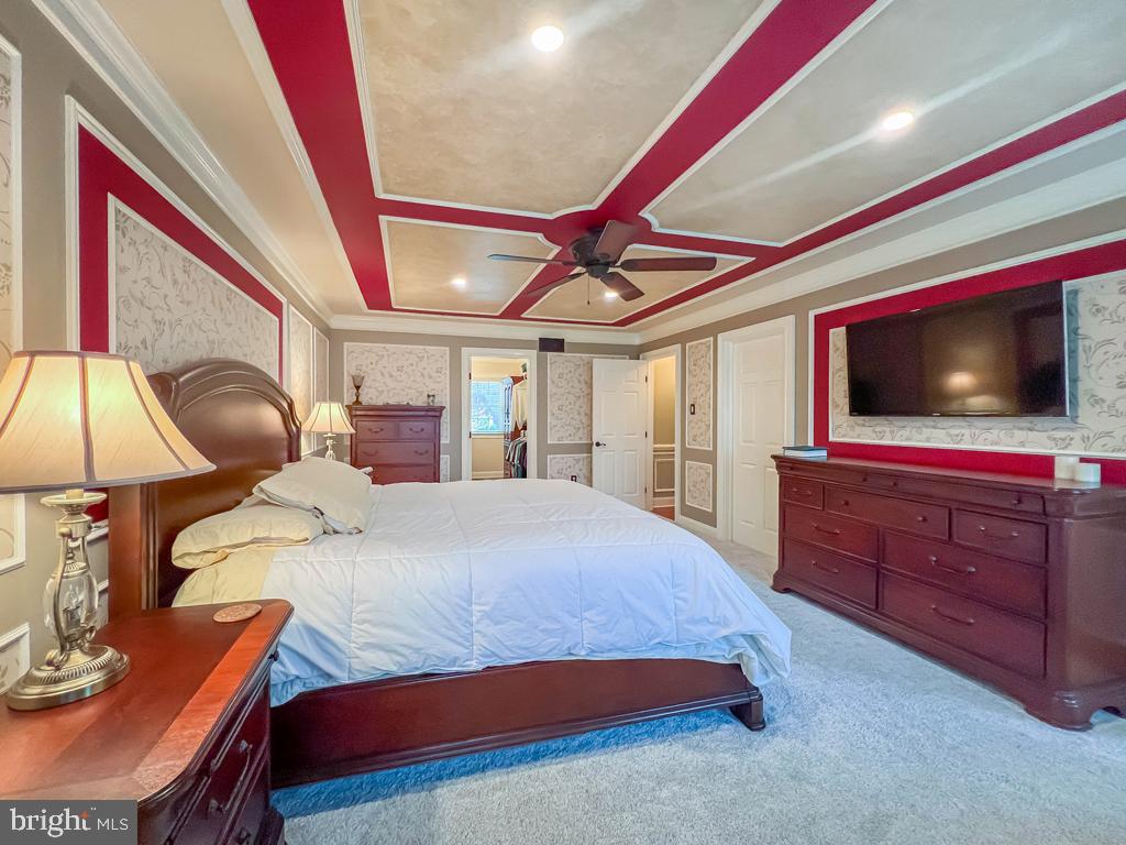 MAPLE POINT - Residential