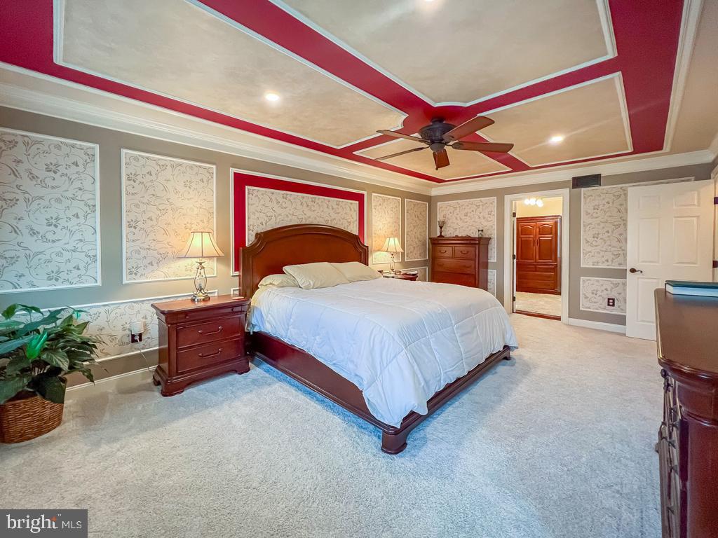 MAPLE POINT - Residential