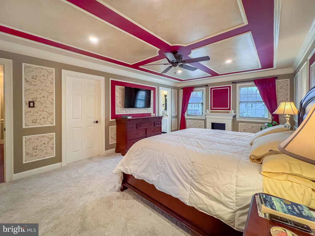 MAPLE POINT - Residential