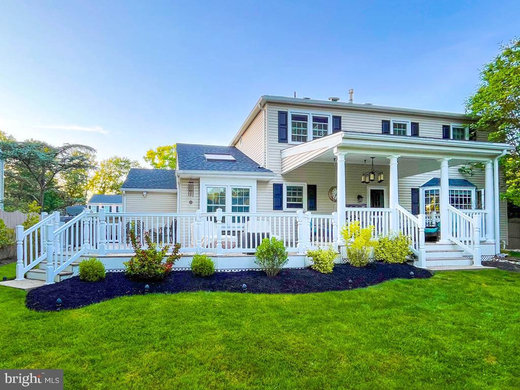 MAPLE POINT - Residential