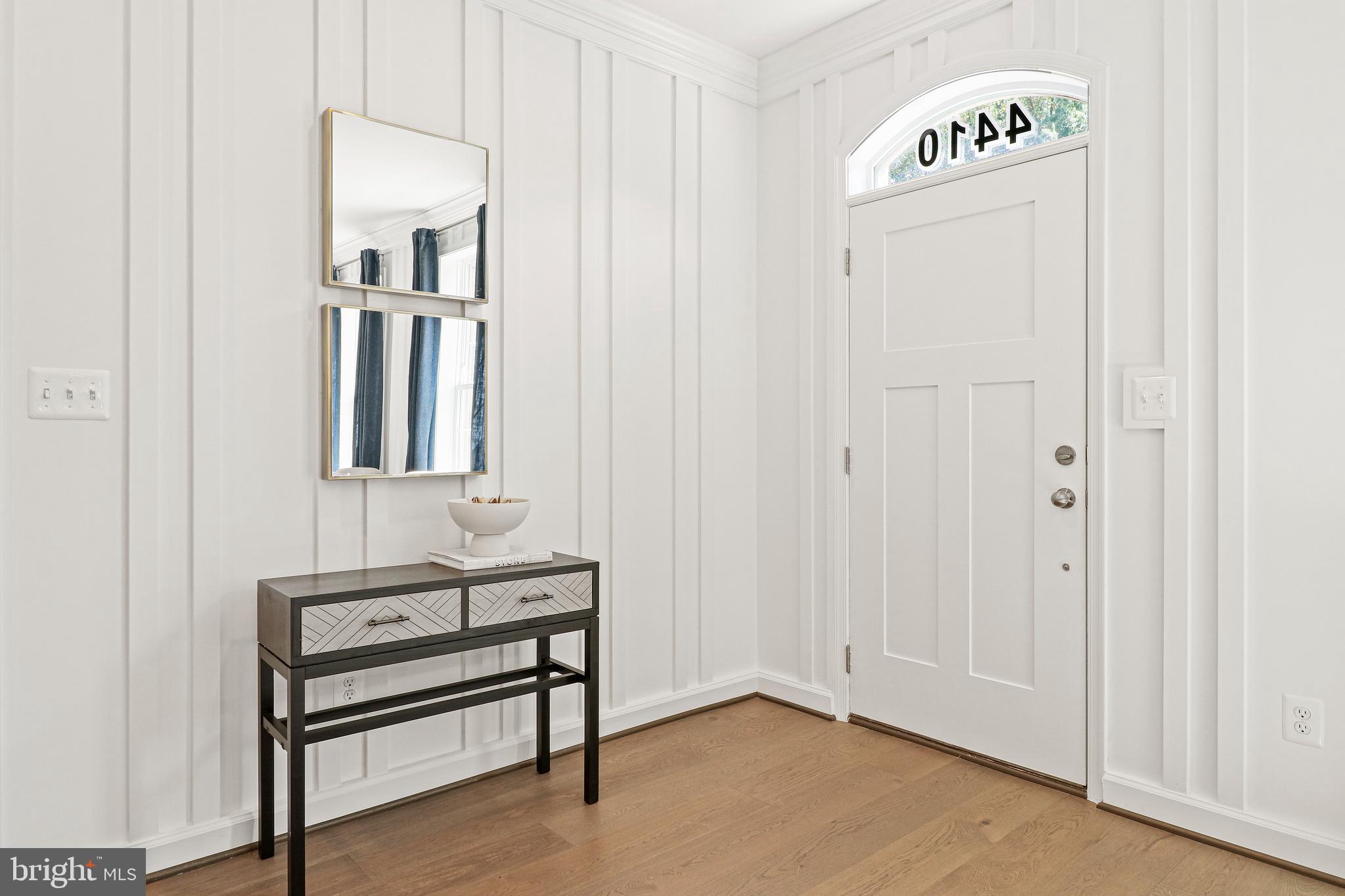 ENCLAVE AT FAIR LAKES - Residential