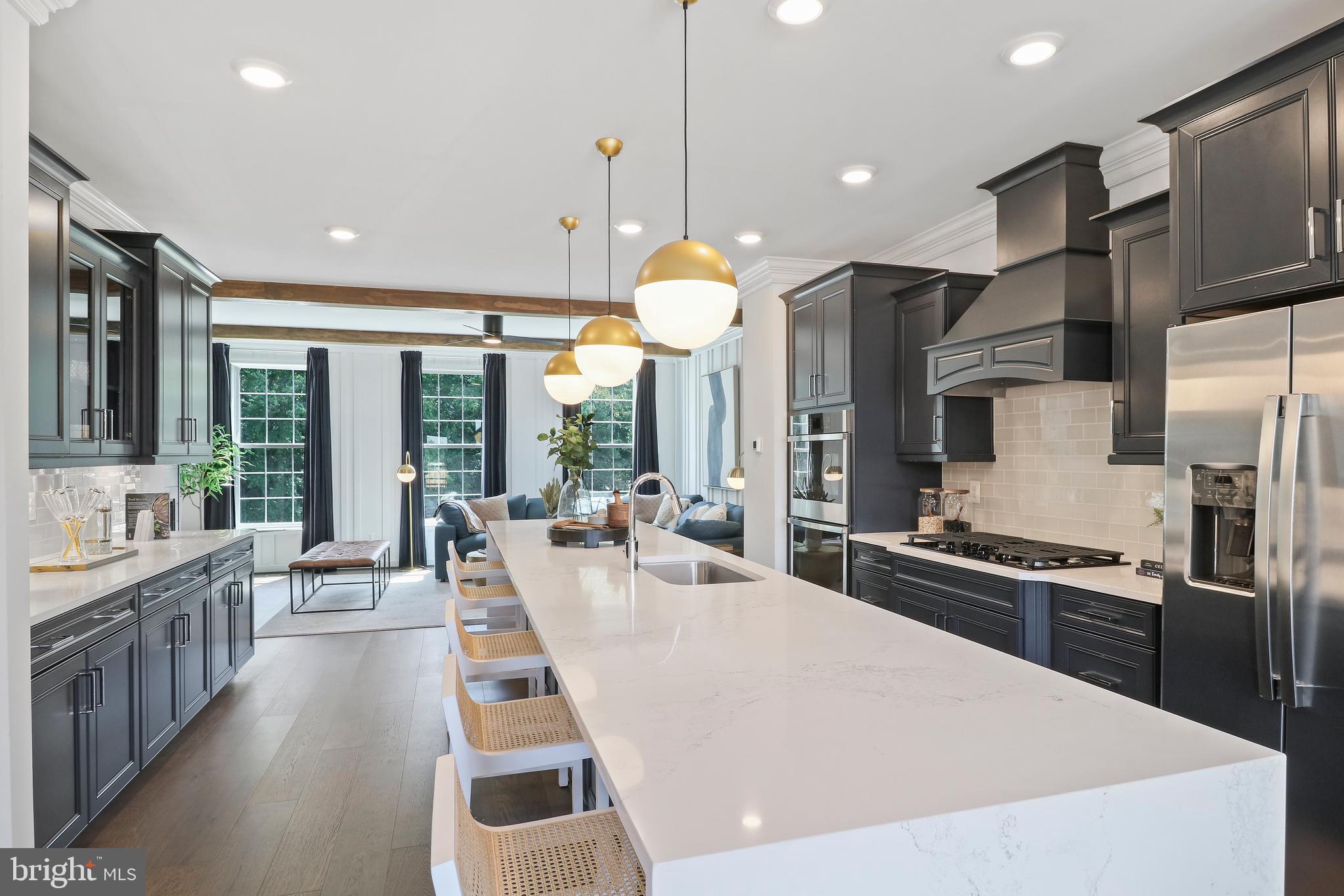 ENCLAVE AT FAIR LAKES - Residential