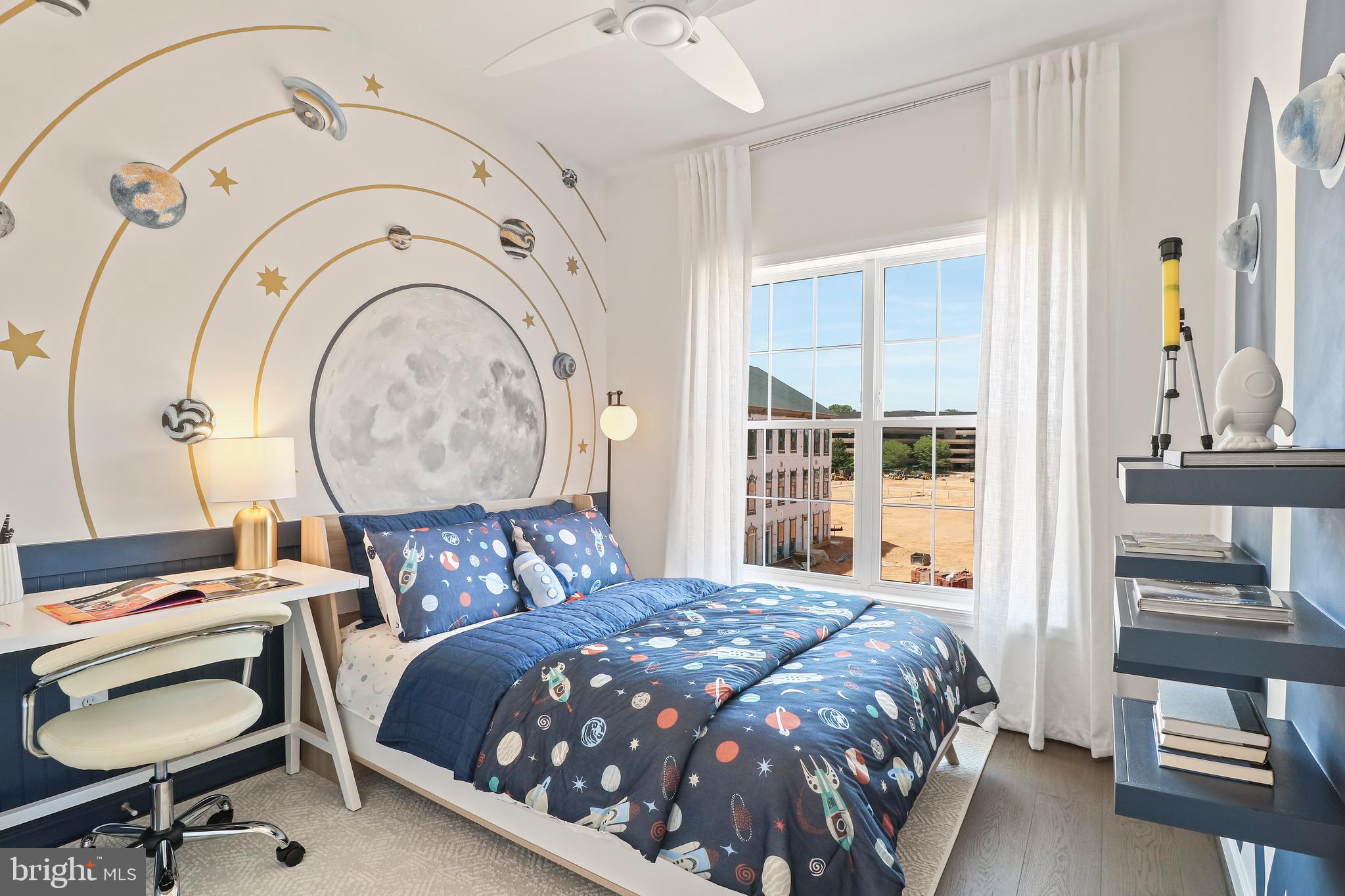 ENCLAVE AT FAIR LAKES - Residential