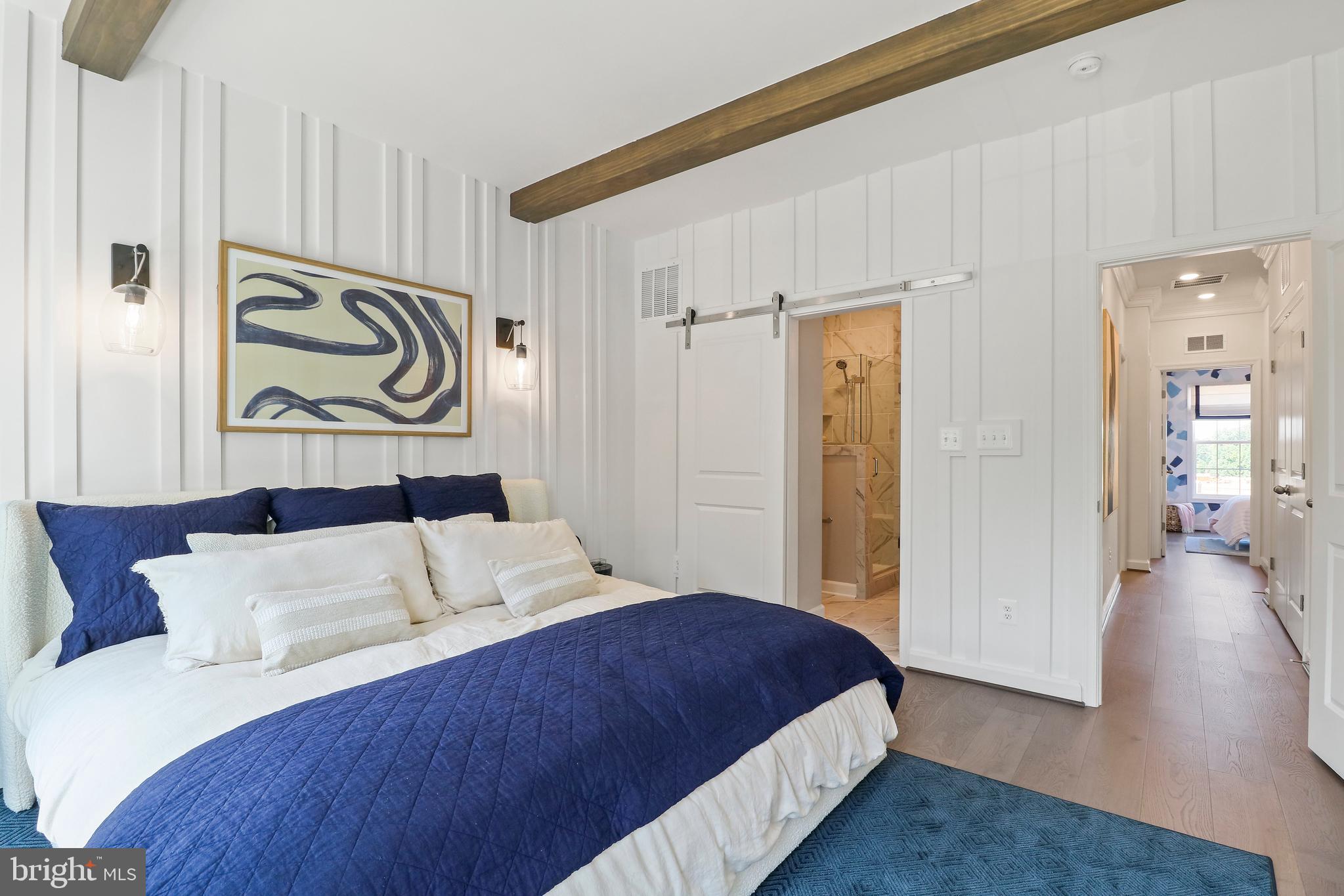 ENCLAVE AT FAIR LAKES - Residential