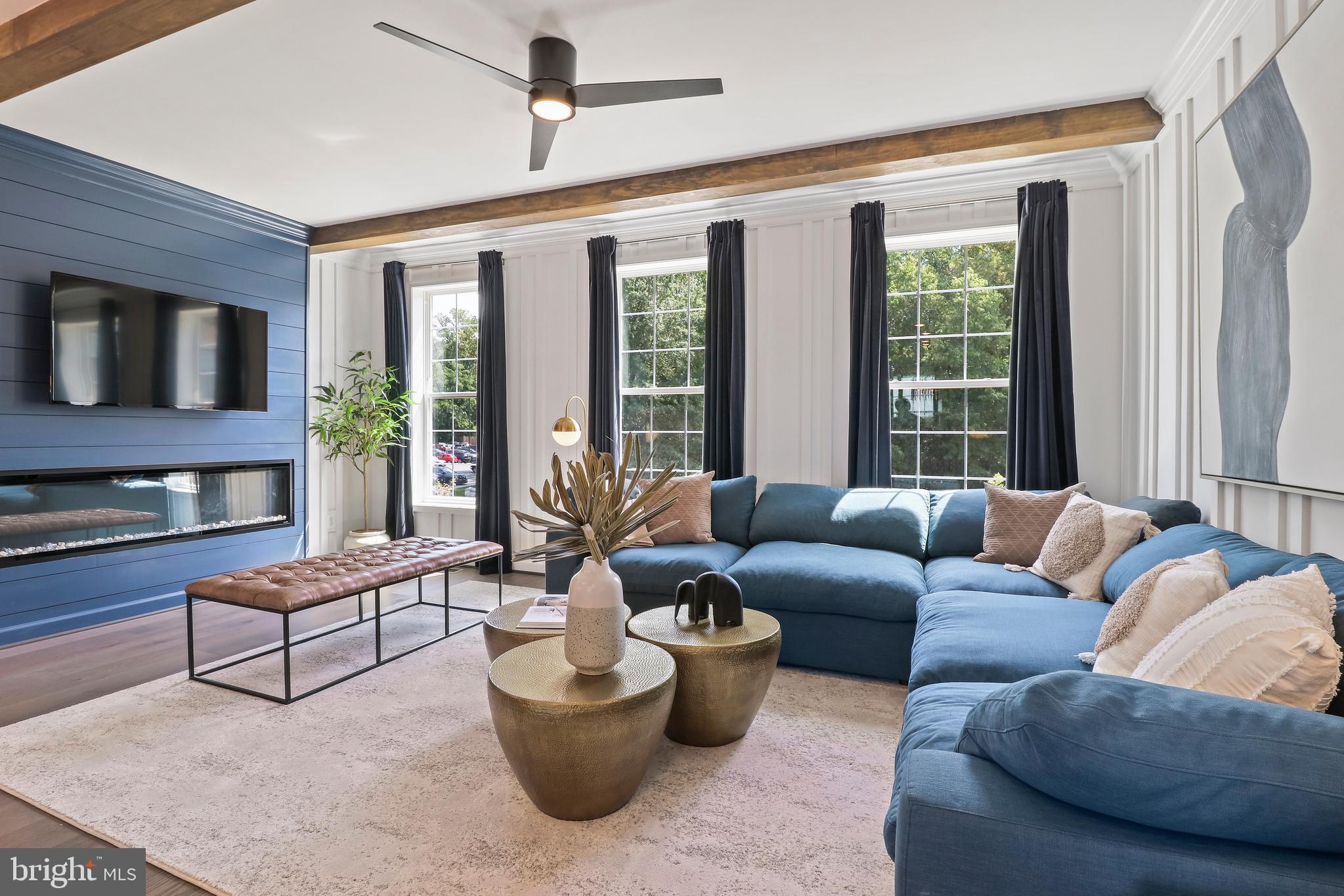 ENCLAVE AT FAIR LAKES - Residential