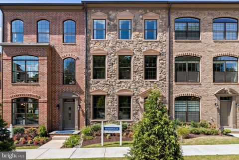 4410 FAIR LAKES COURT FAIRFAX VA 22033