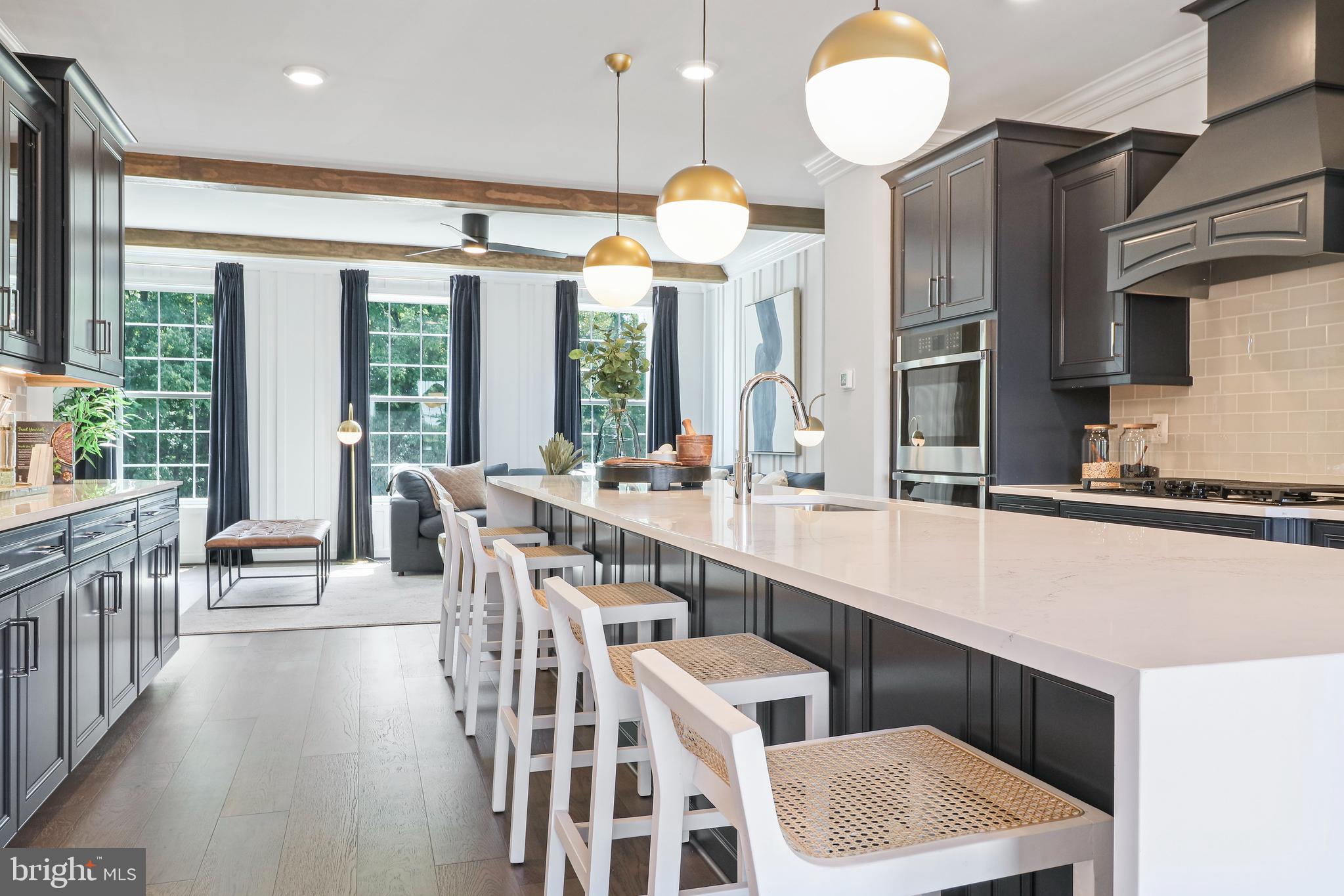 ENCLAVE AT FAIR LAKES - Residential