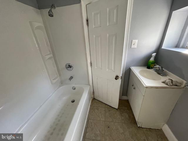 PARKSIDE - Residential Lease