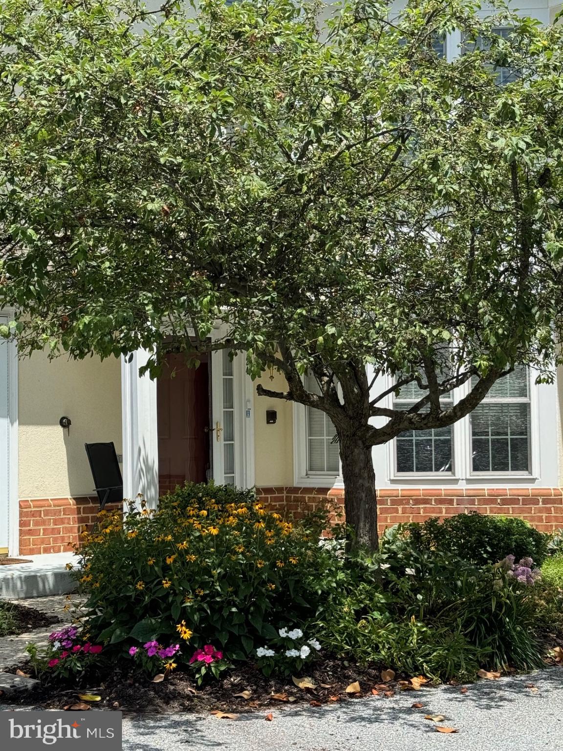 GREY ROCK FLATS - Residential