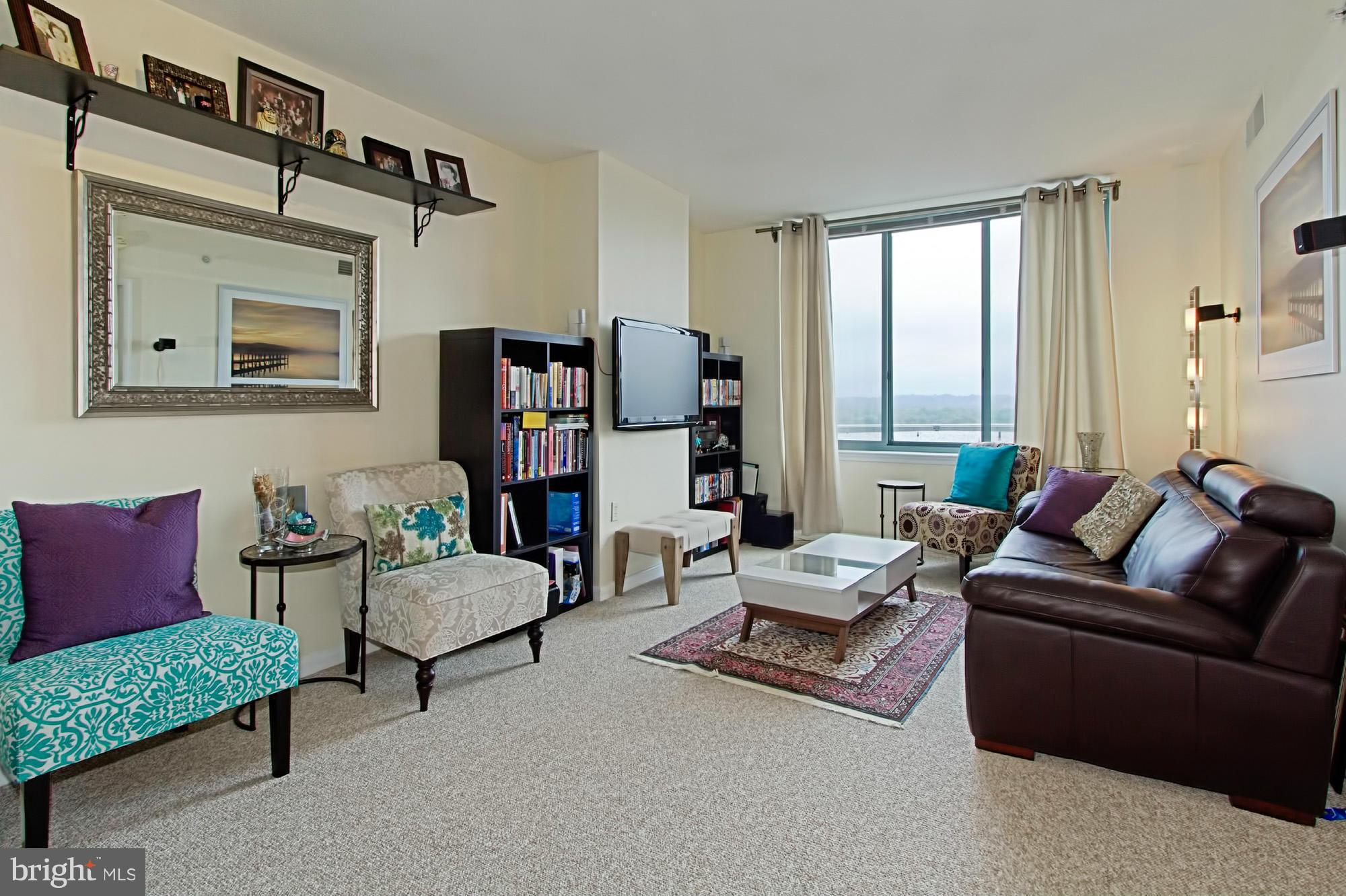 CONTINENTAL - Residential