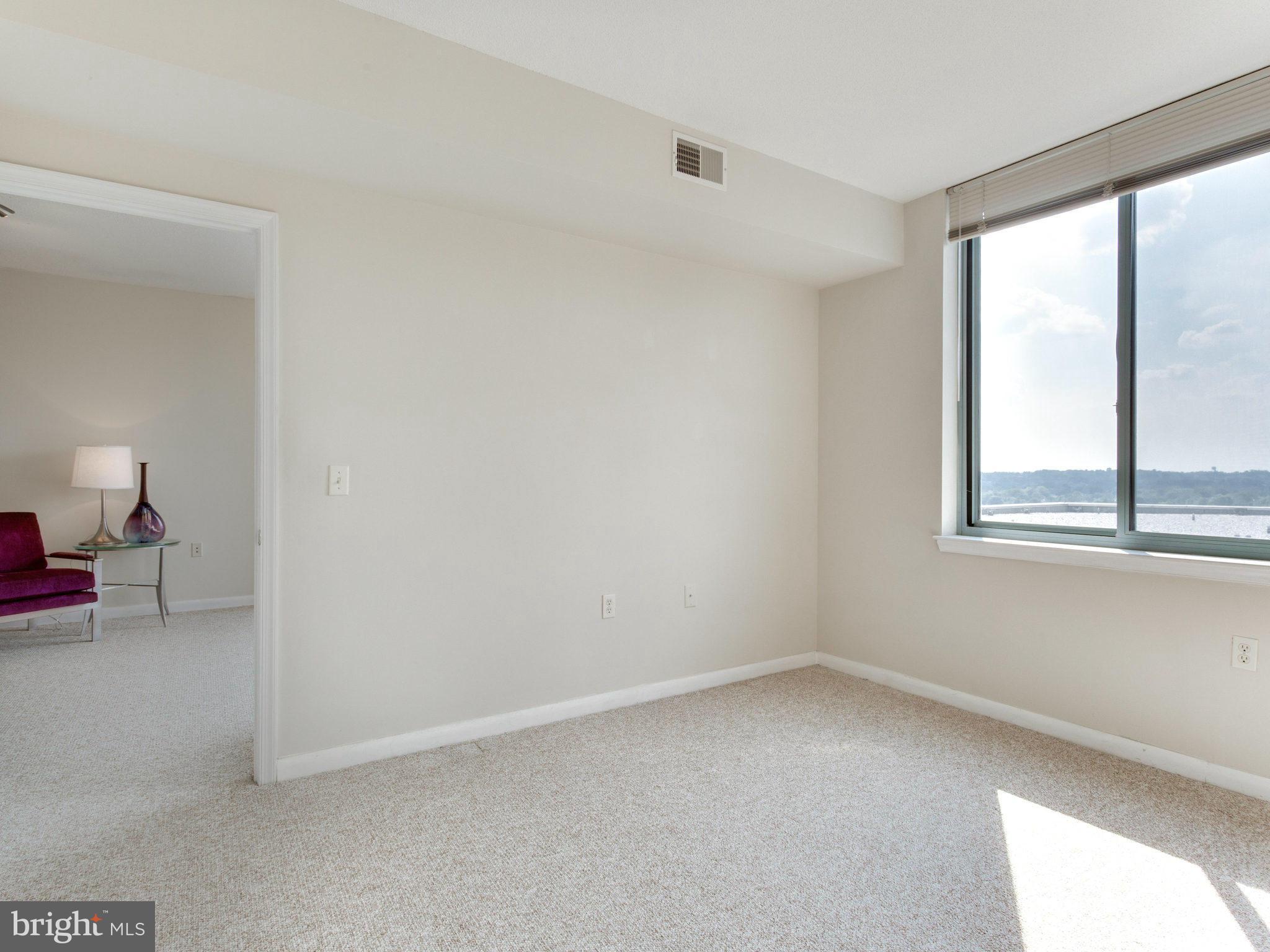 CONTINENTAL - Residential