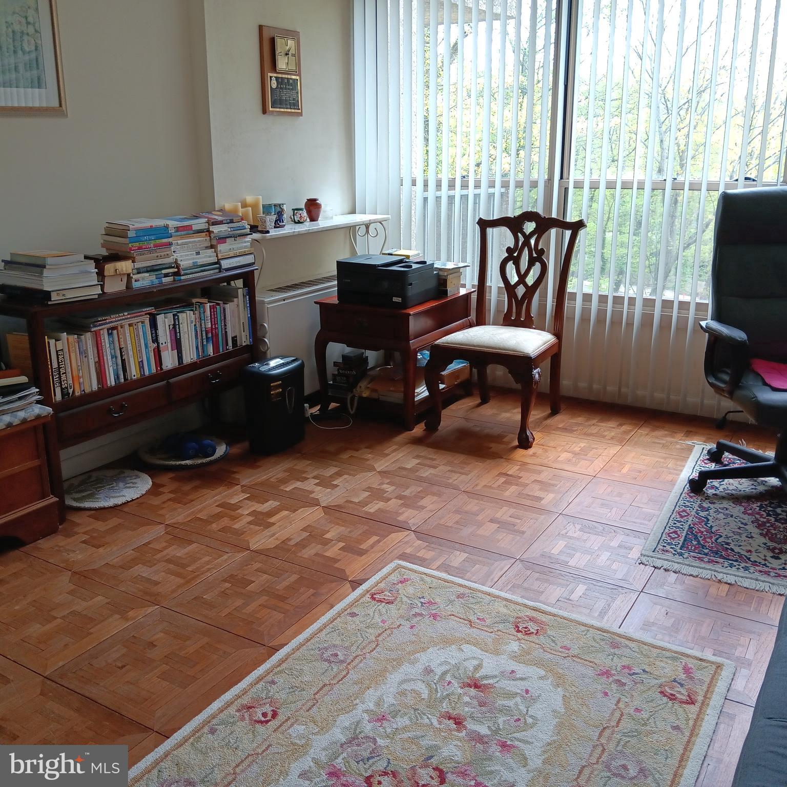 WYNNEWOOD - Residential