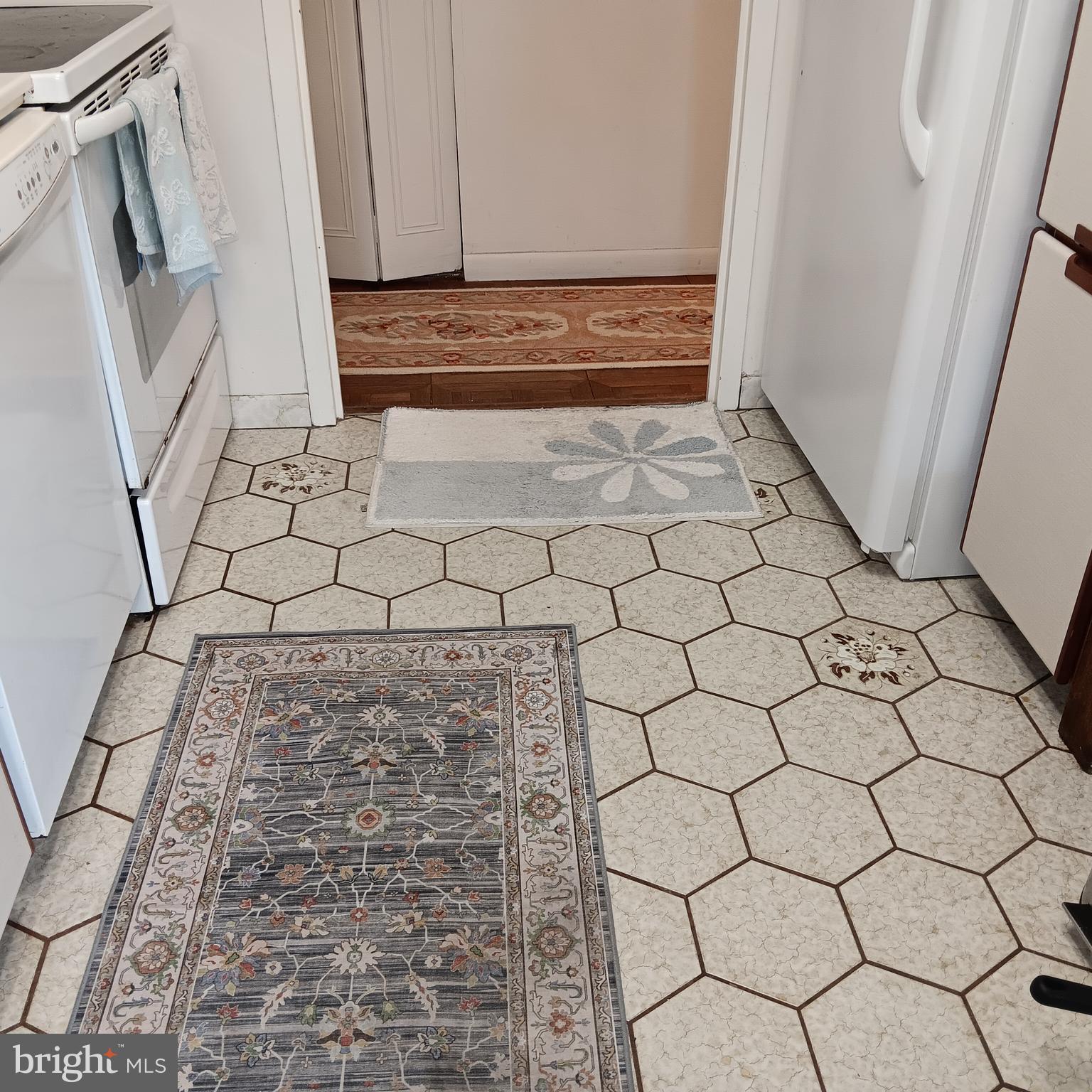 WYNNEWOOD - Residential