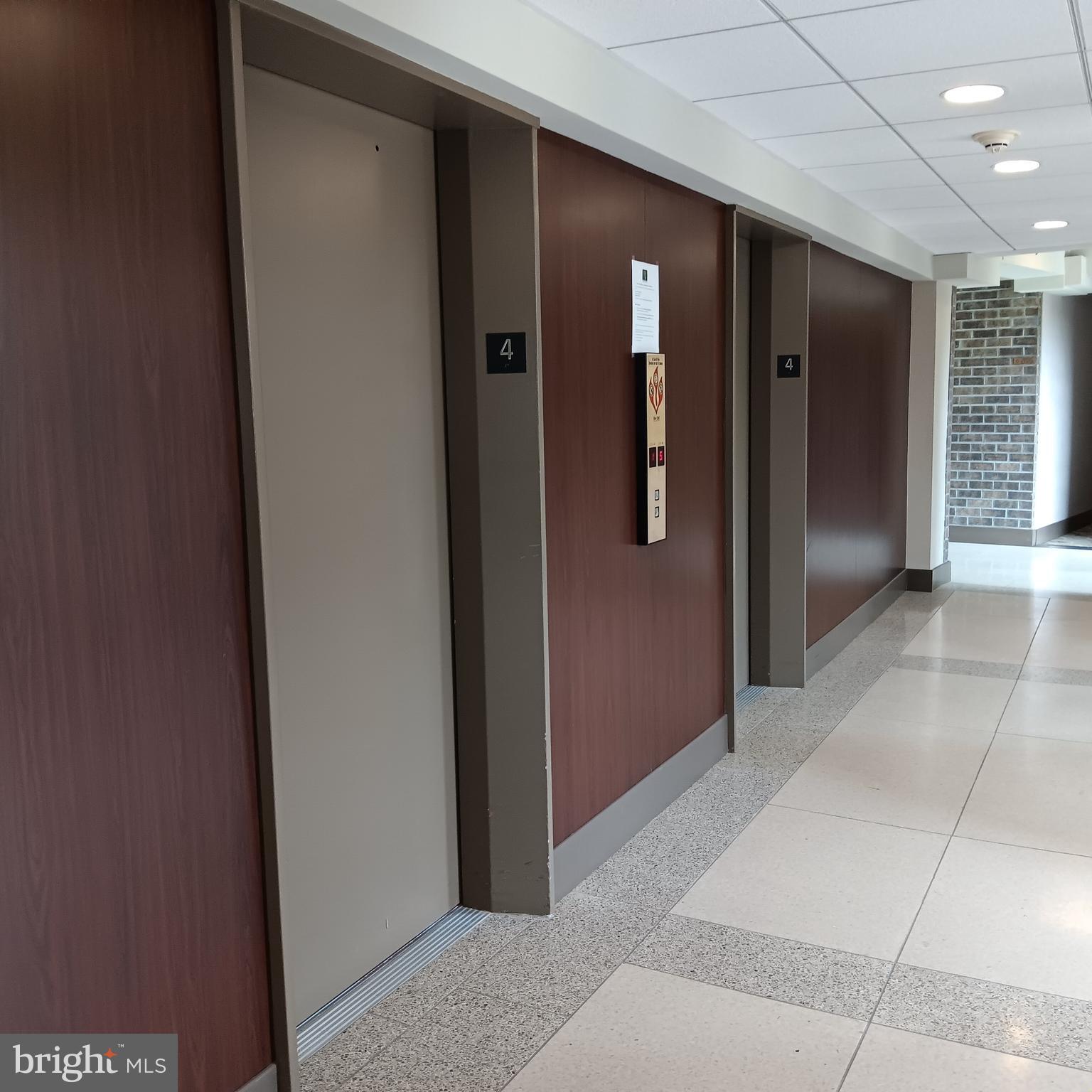 WYNNEWOOD - Residential