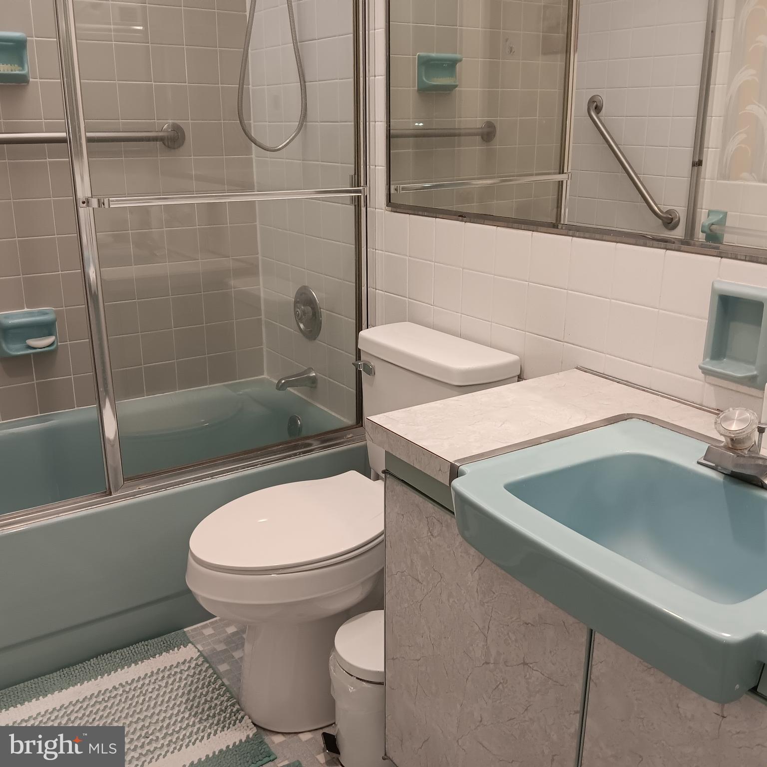 WYNNEWOOD - Residential