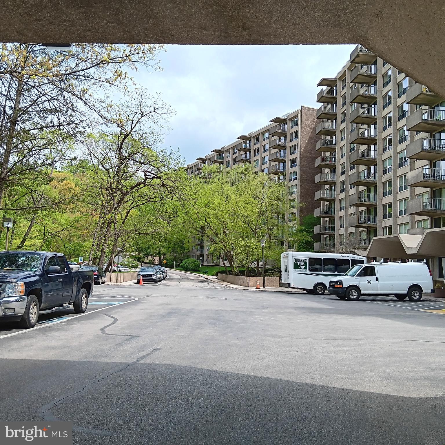 WYNNEWOOD - Residential