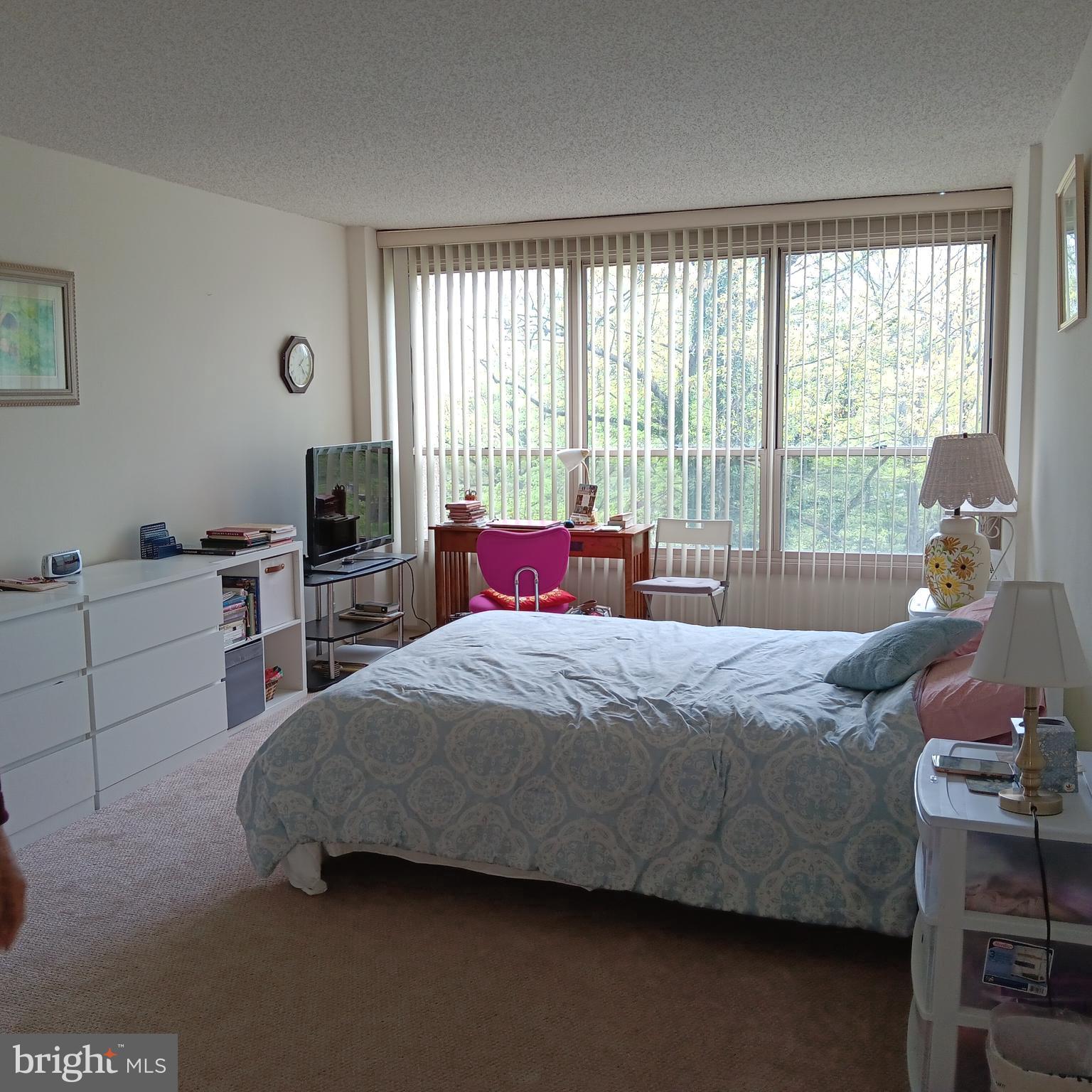 WYNNEWOOD - Residential