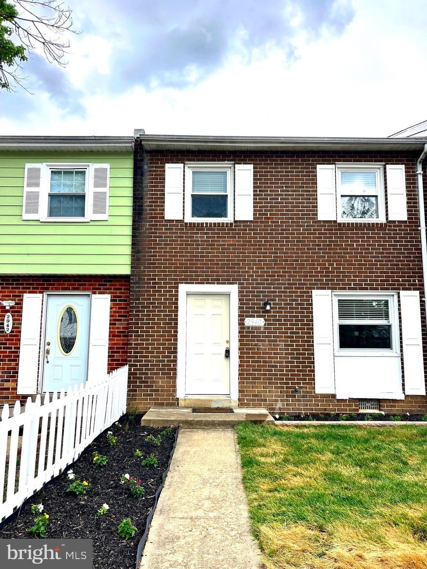 This lovely 2 story townhouse has been freshly painted throughout,  Tons of upgrades through out  from carpet and   engineered hardwood floors in kitchen and bathrooms,  window treatments, light fixtures, bathroom vanities,  doors, stove and refrigerator, dishwasher, washer, brand new dryer and brand new 200 amp electrical panel.  Main bedroom has mirrored closet doors and extra closet.   Front yard has new sod and landscaping with flower beds, back yard also has fresh sod with a new patio to enjoy relaxing times outside whether it's grilling or just sitting on the patio.  
House is ready for your personal touches  and ready for move-in.   Close to Quantico Marine Corp Base and I95,  about 3 miles to Prince William Forest Park and Locust Shade Park with  lots of hiking areas,  2 miles to Quantico Creek and Potomac River, Shopping close by, restaurants and so much more.  Come and enjoy your future home!