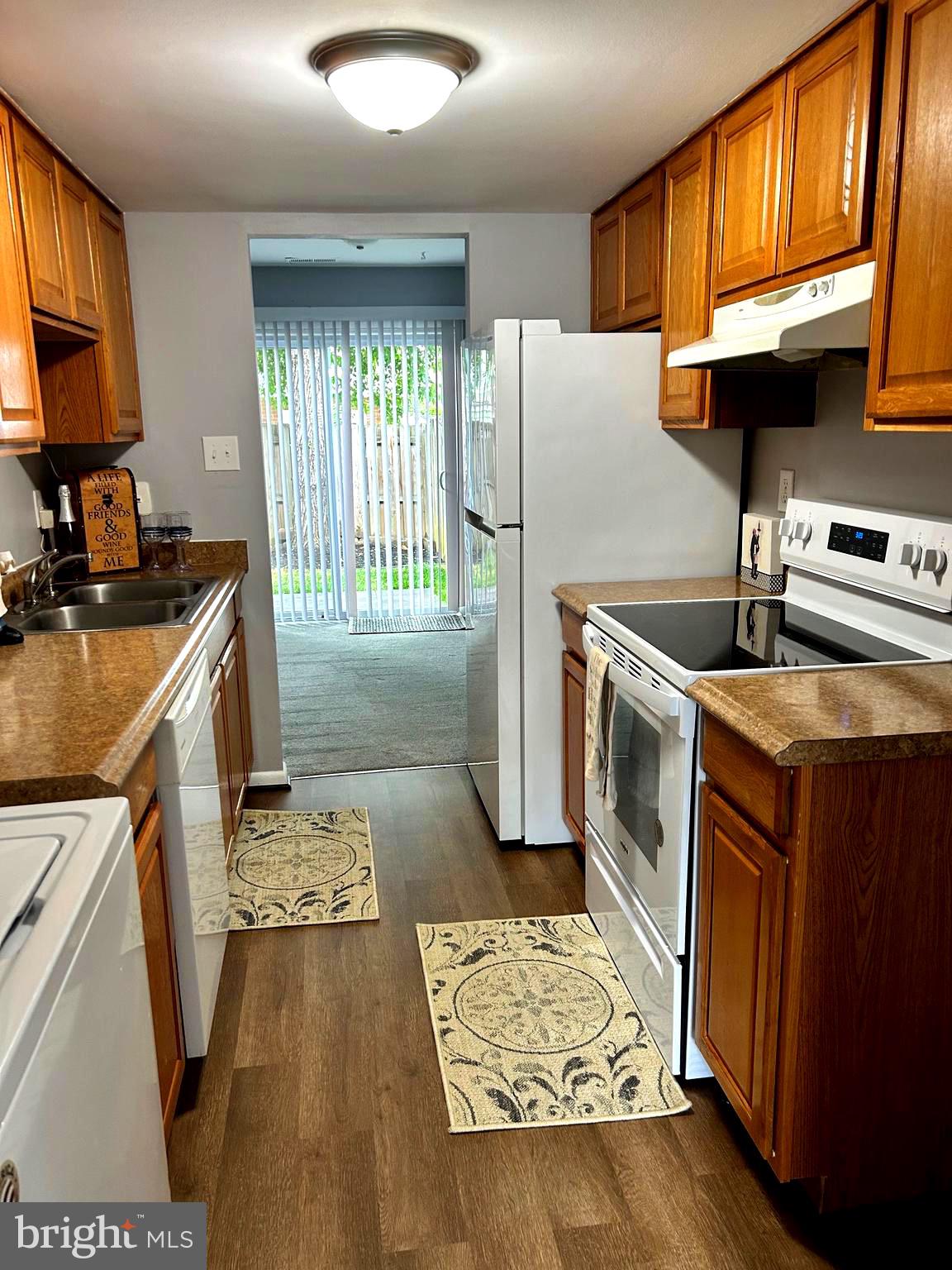 WILLIAMSTOWN - Residential Lease