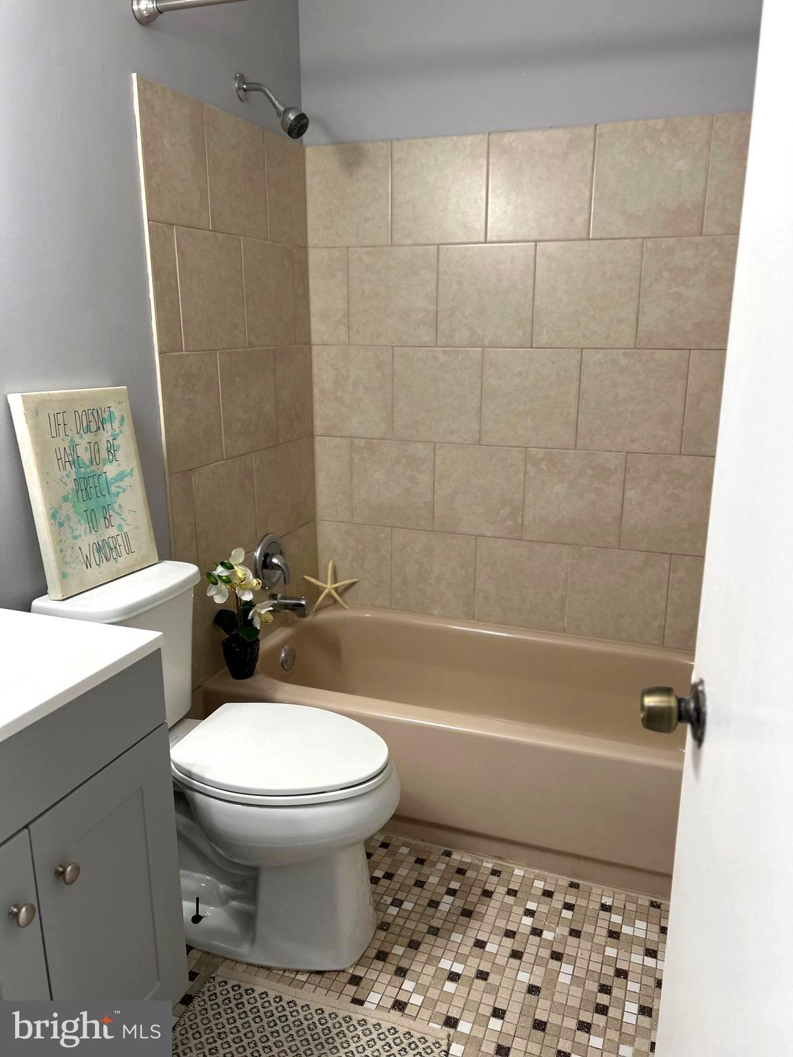 WILLIAMSTOWN - Residential Lease