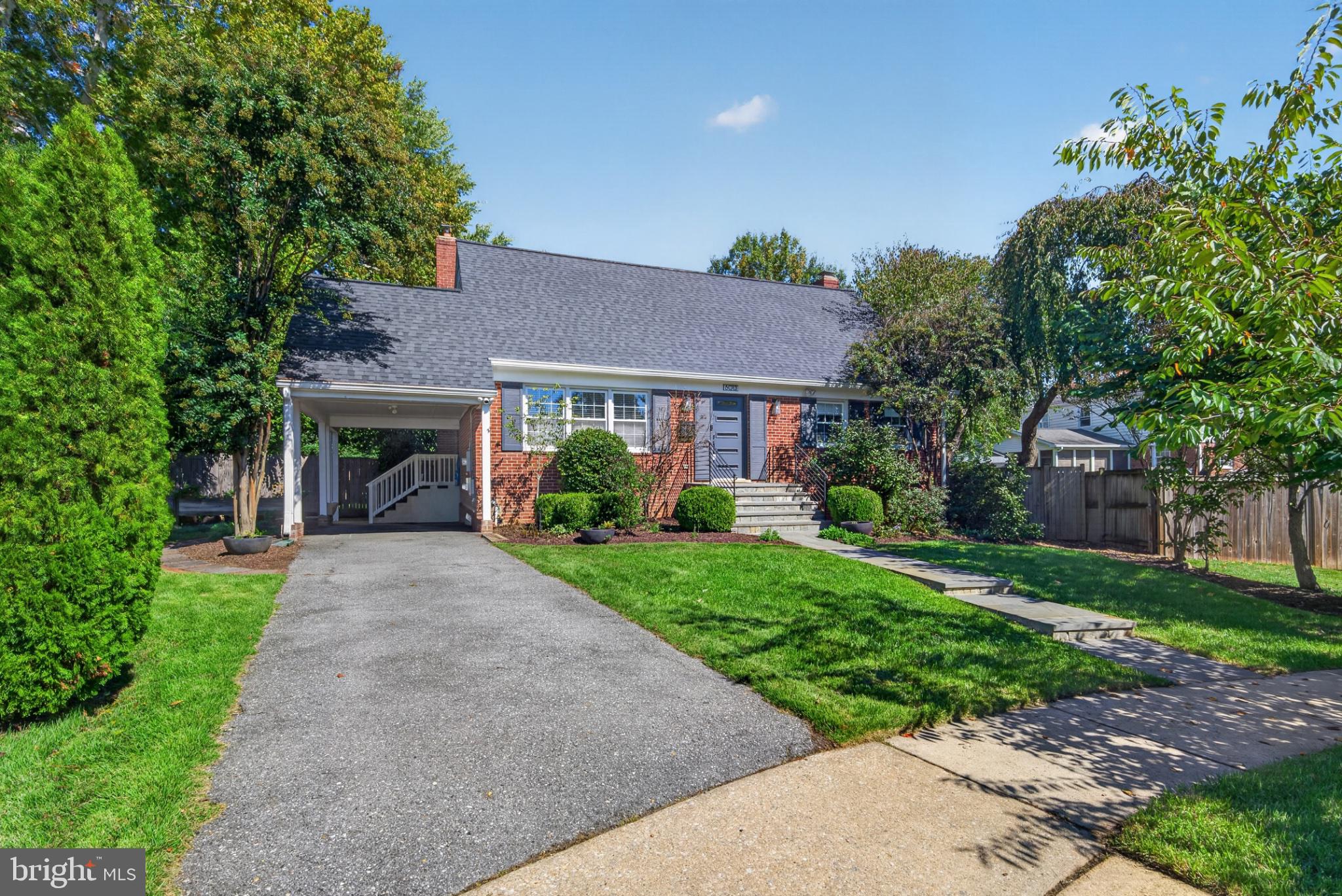 6013 KINGSFORD COURT