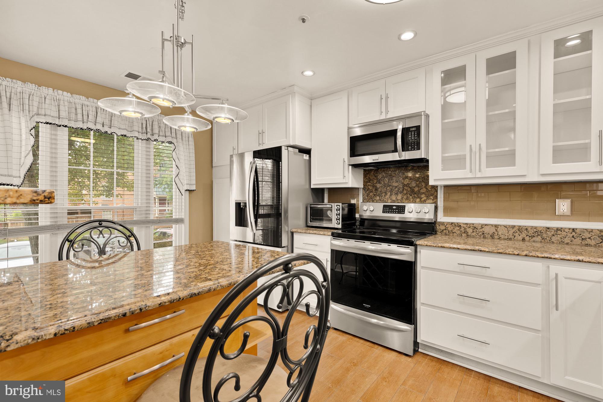 MONTPELIER HILLS - Residential