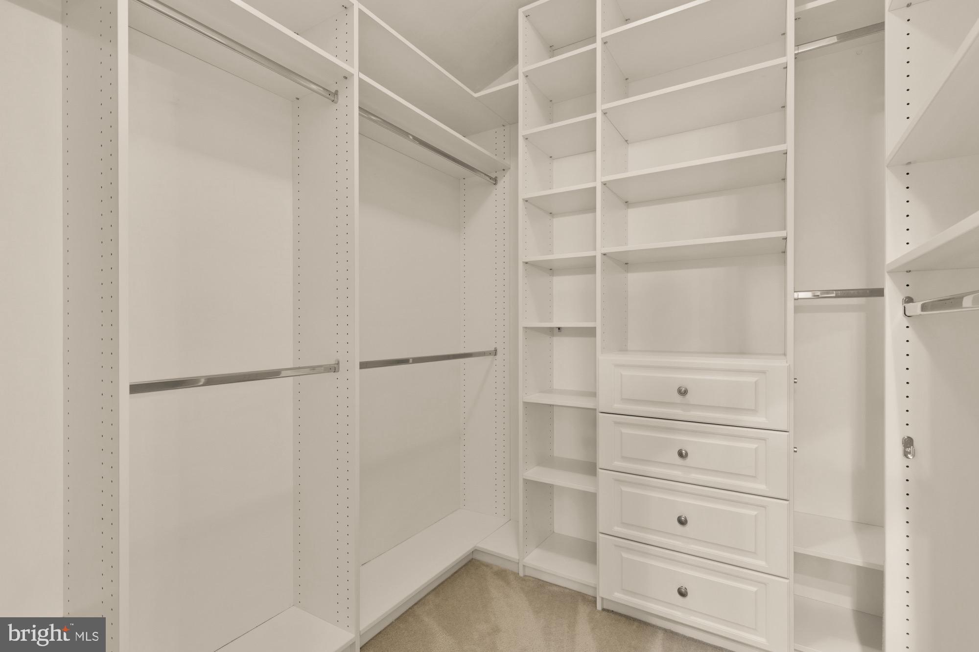 MONTPELIER HILLS - Residential