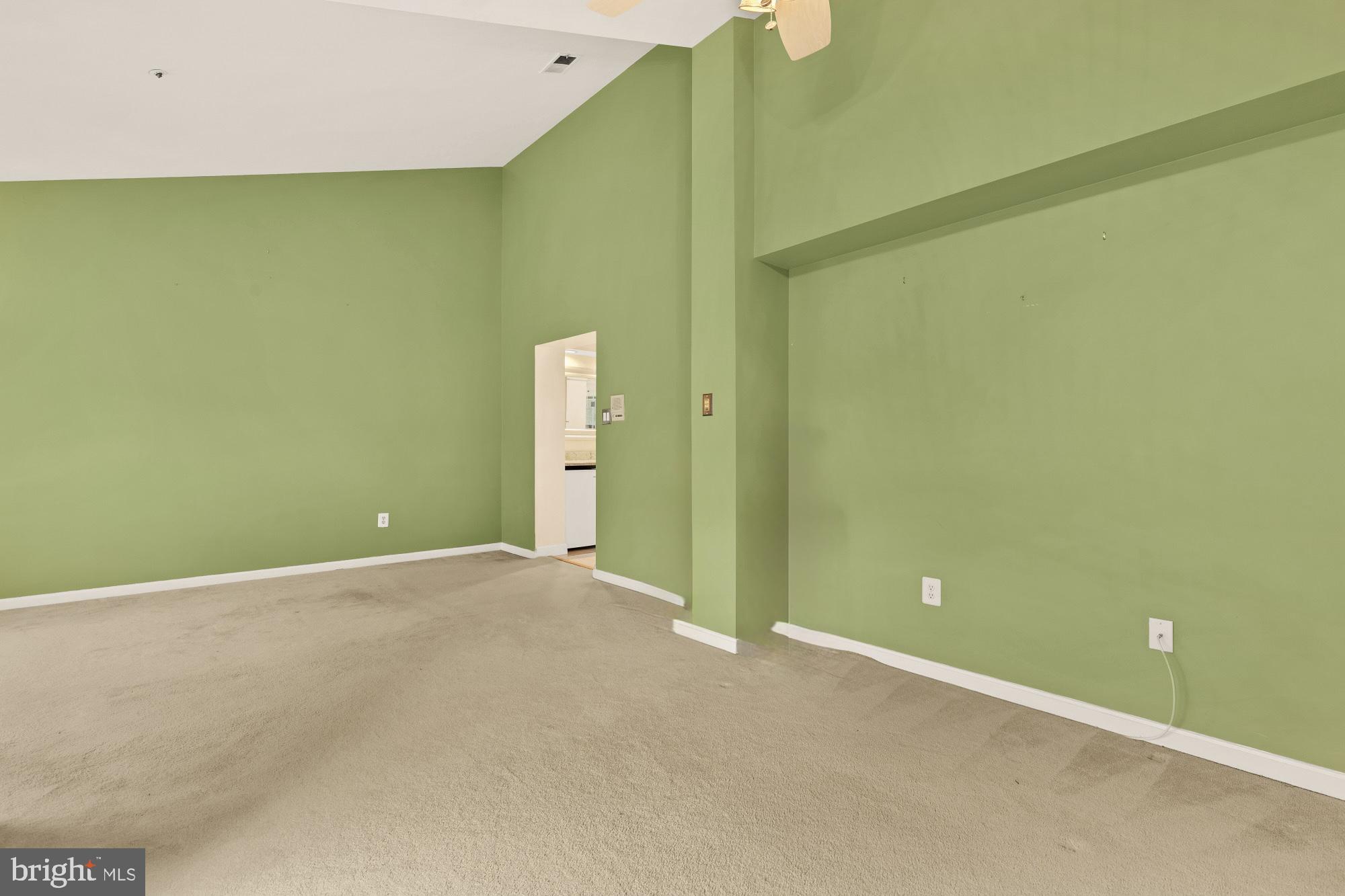 MONTPELIER HILLS - Residential