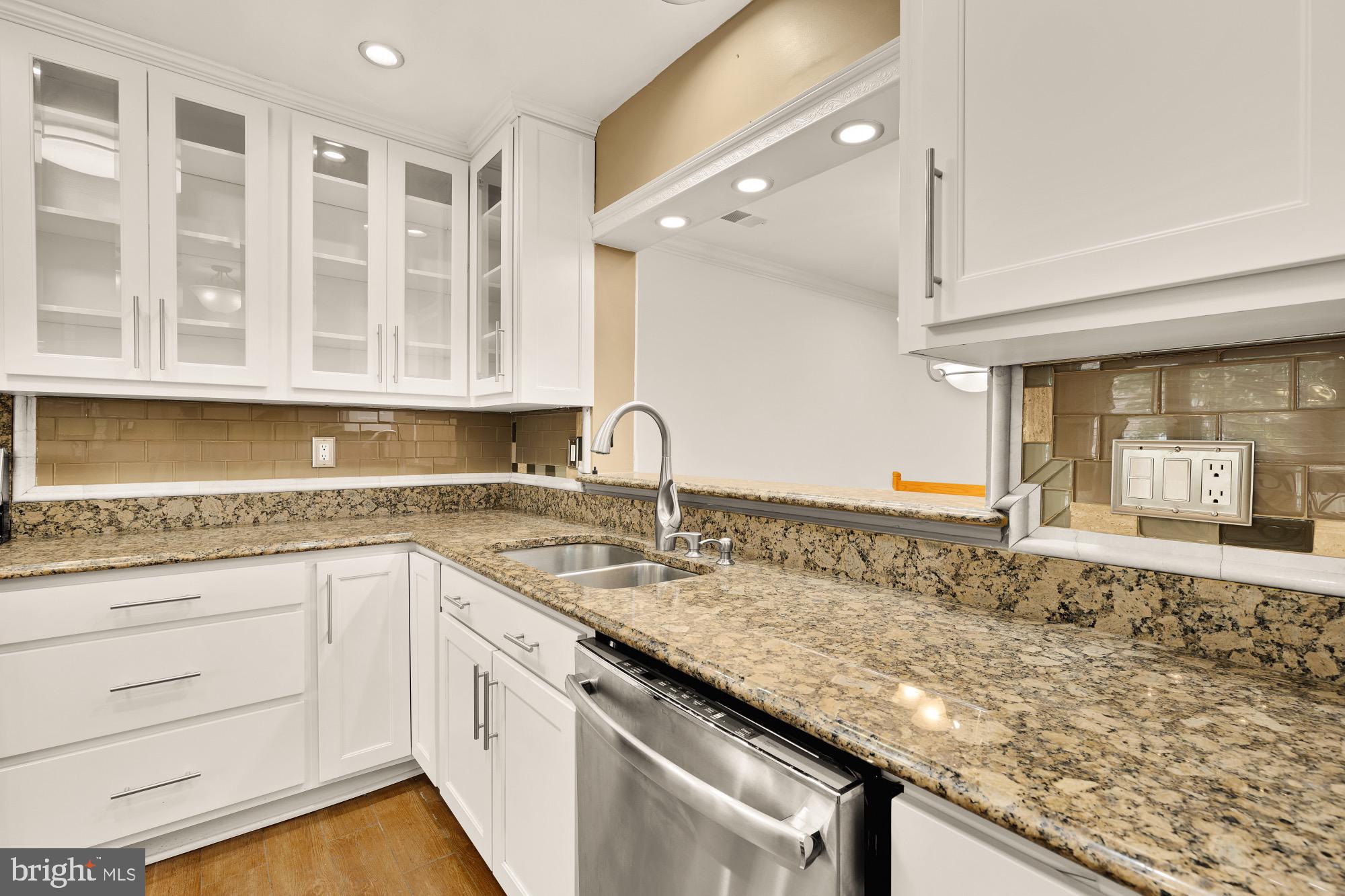 MONTPELIER HILLS - Residential