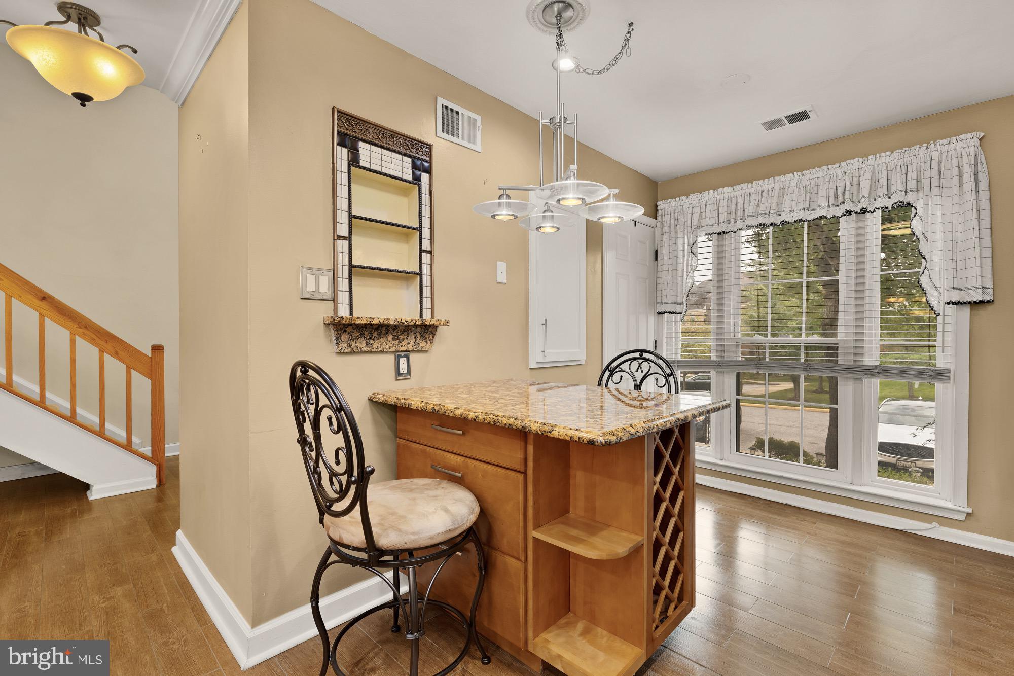 MONTPELIER HILLS - Residential