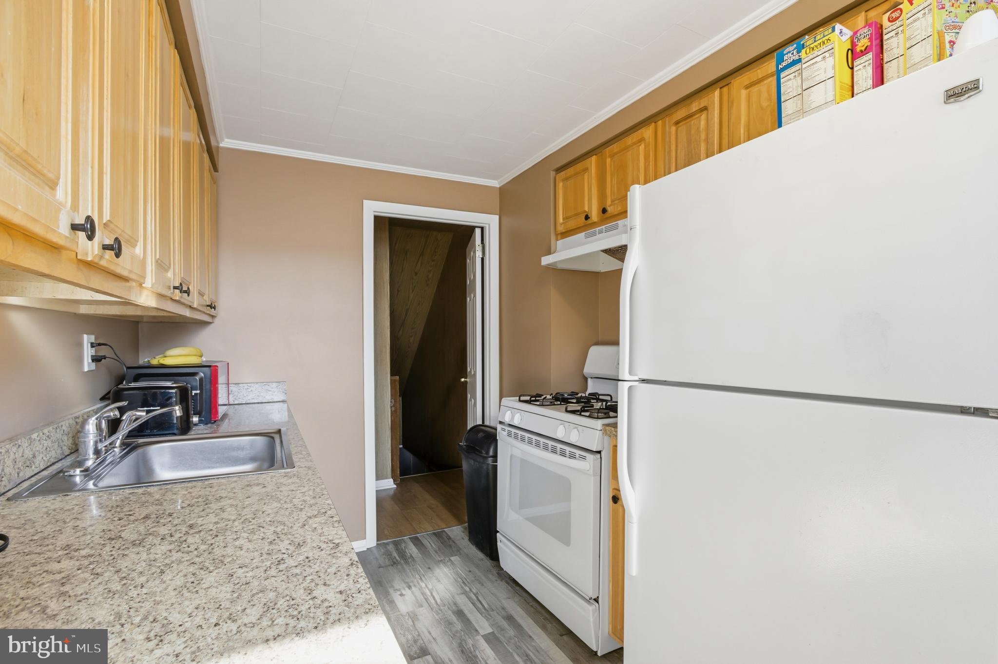 ACADEMY GARDENS - Residential