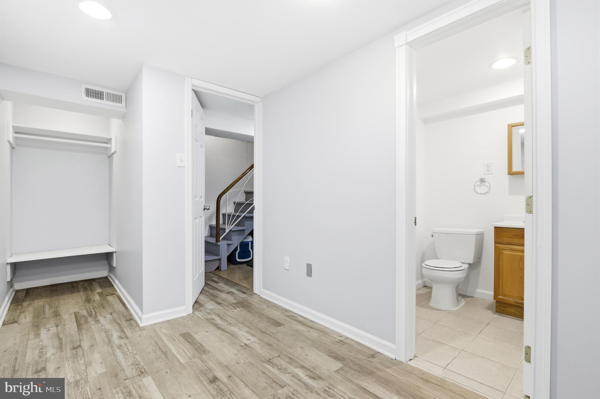 ACADEMY GARDENS - Residential