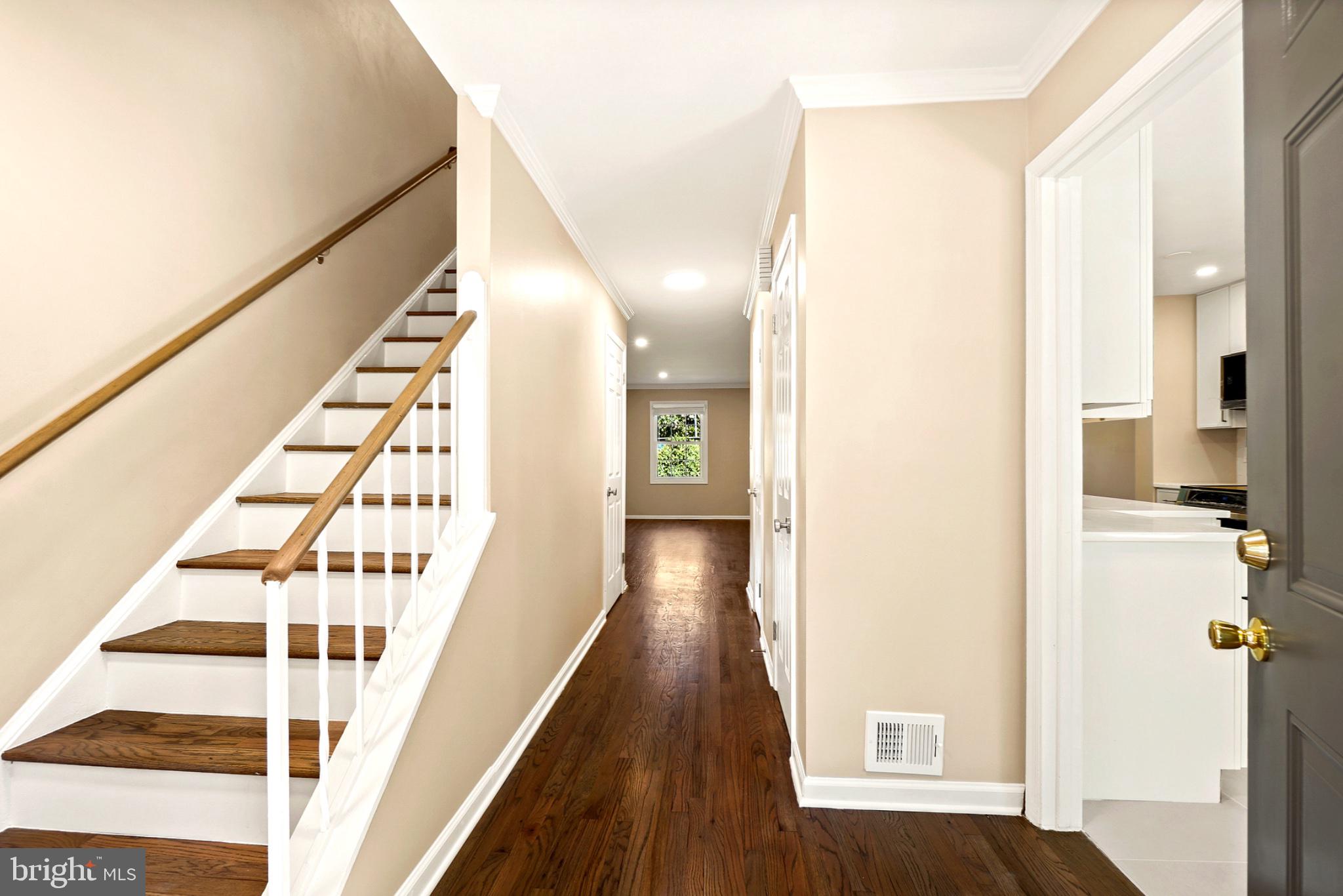 7602 WESTLAKE TERRACE 19