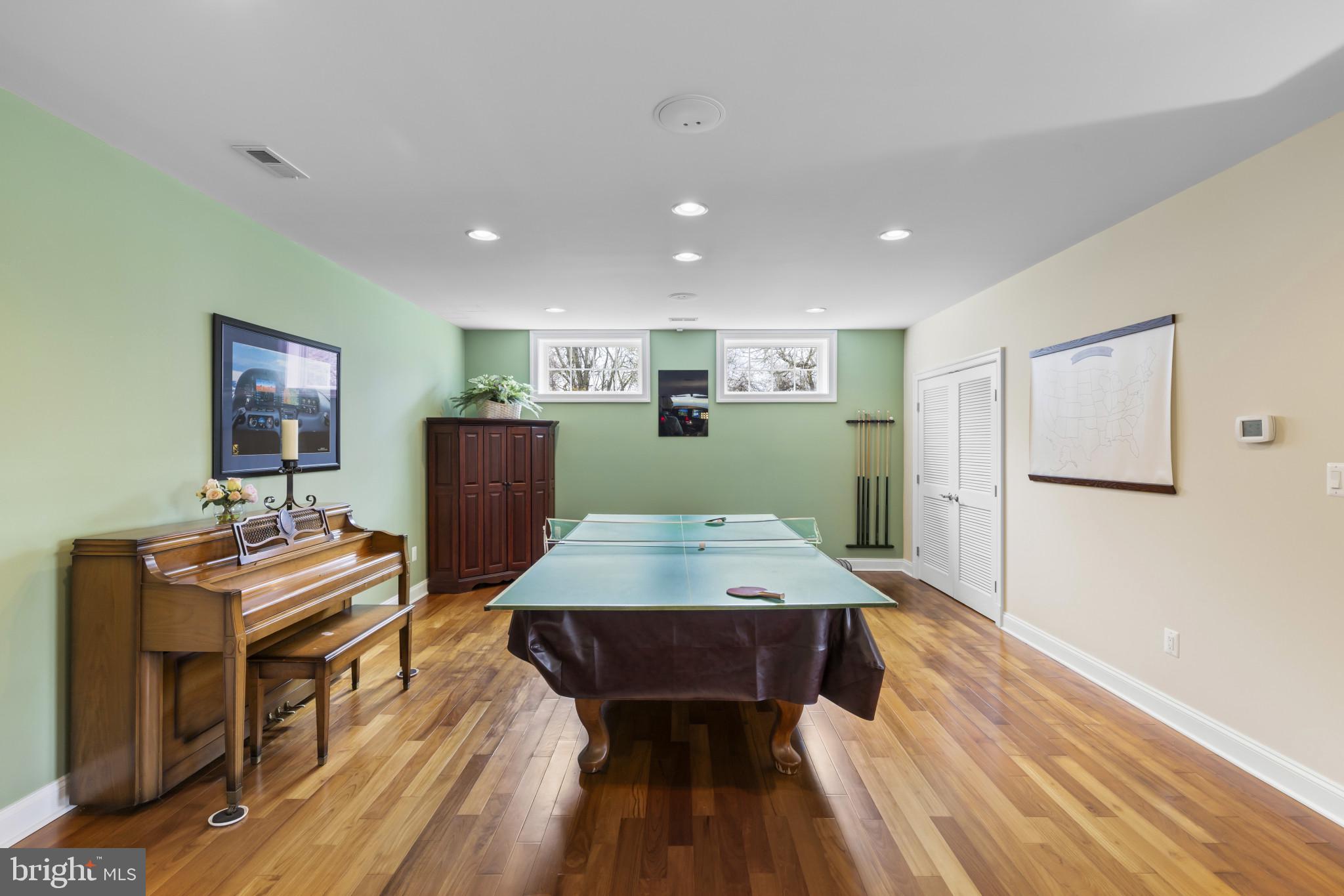 CHURCHVILLE MEADOWS - Residential