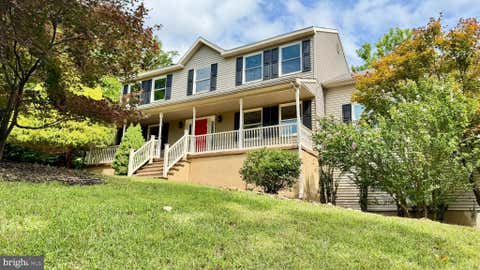 Homes For Sale - 18 Joan Street<br/> Northampton County, EASTON, PA 18042