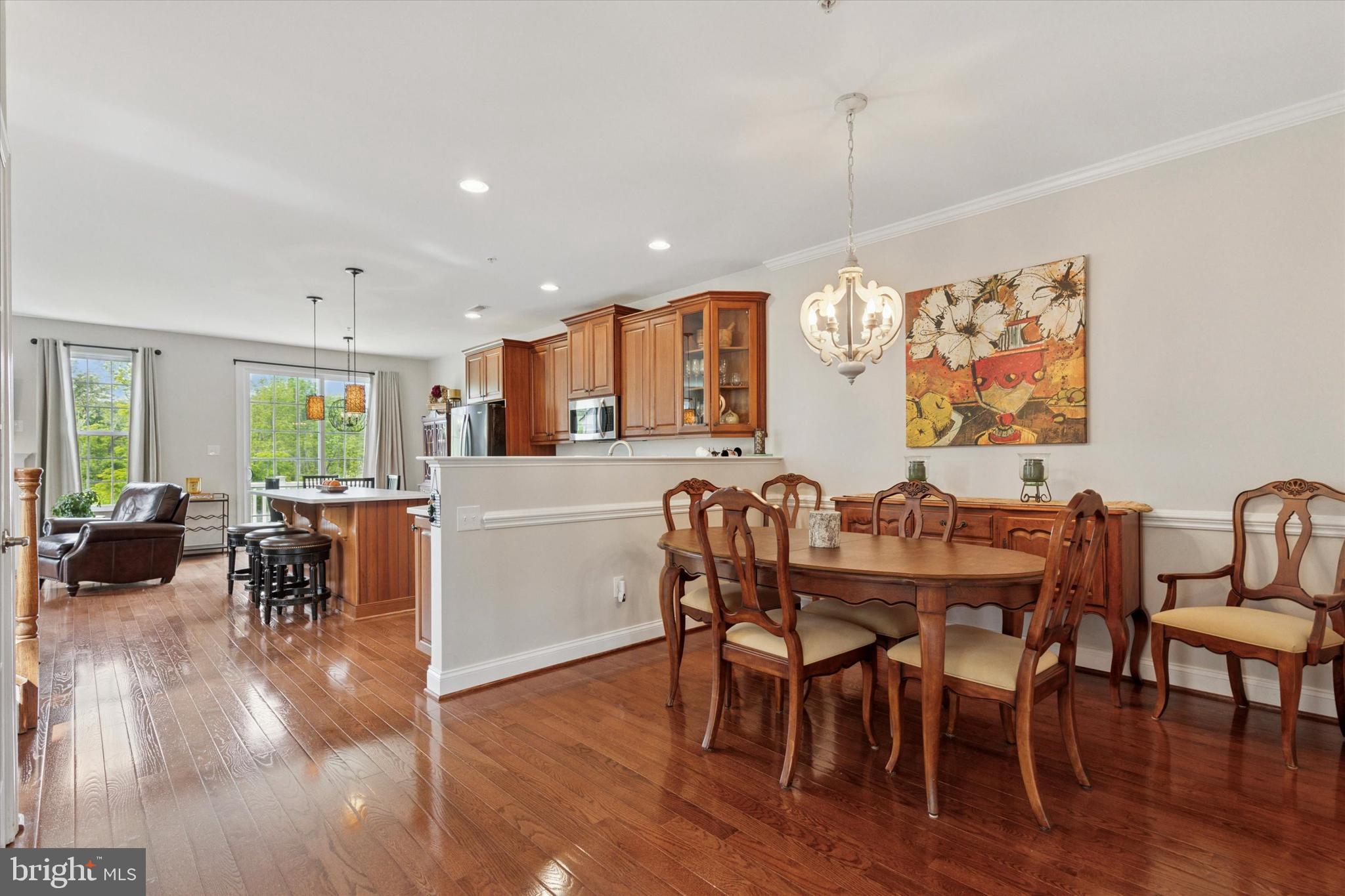 TH AT HERITAGE CNTR - Residential