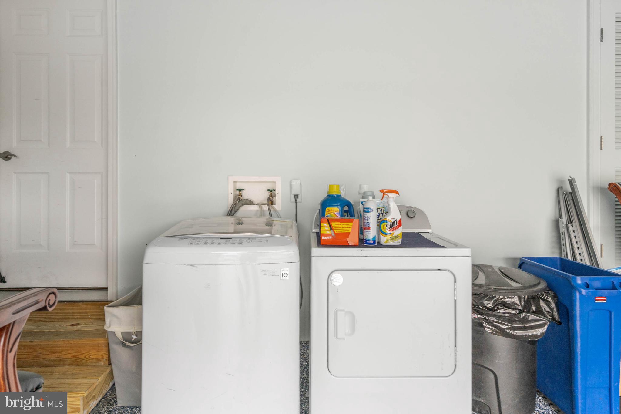 COVENTRY AT BARRINGTON PARK - Residential