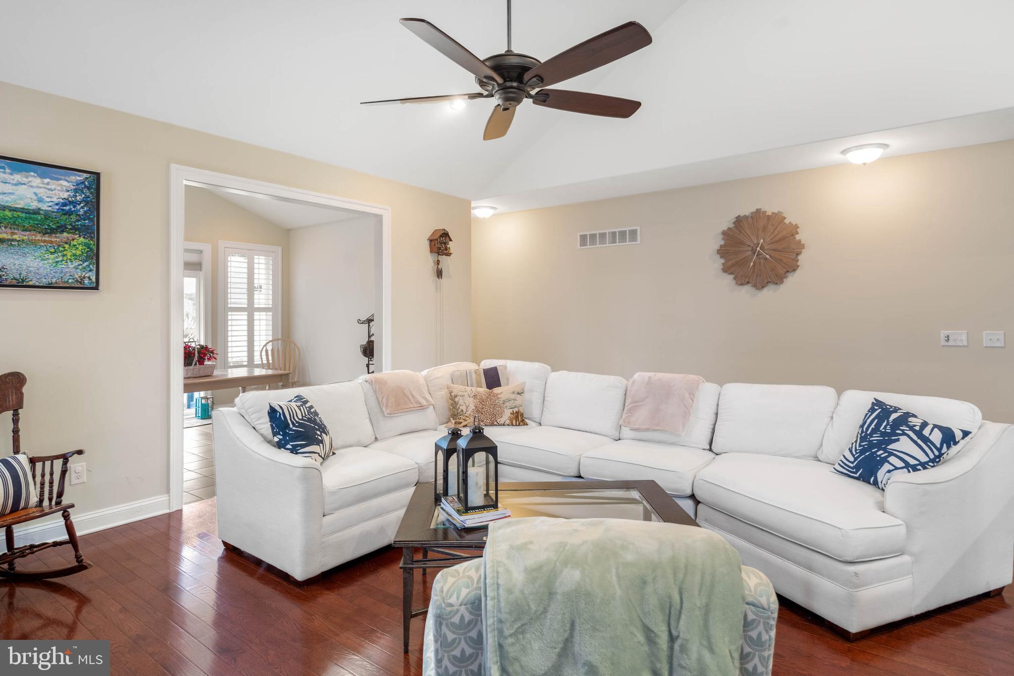 COVENTRY AT BARRINGTON PARK - Residential