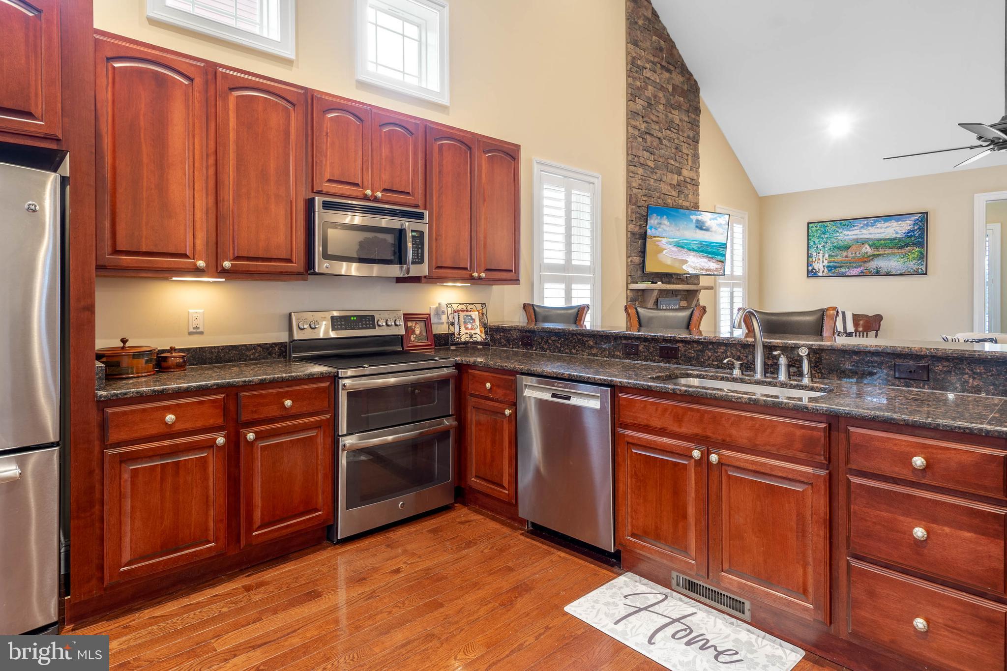 COVENTRY AT BARRINGTON PARK - Residential