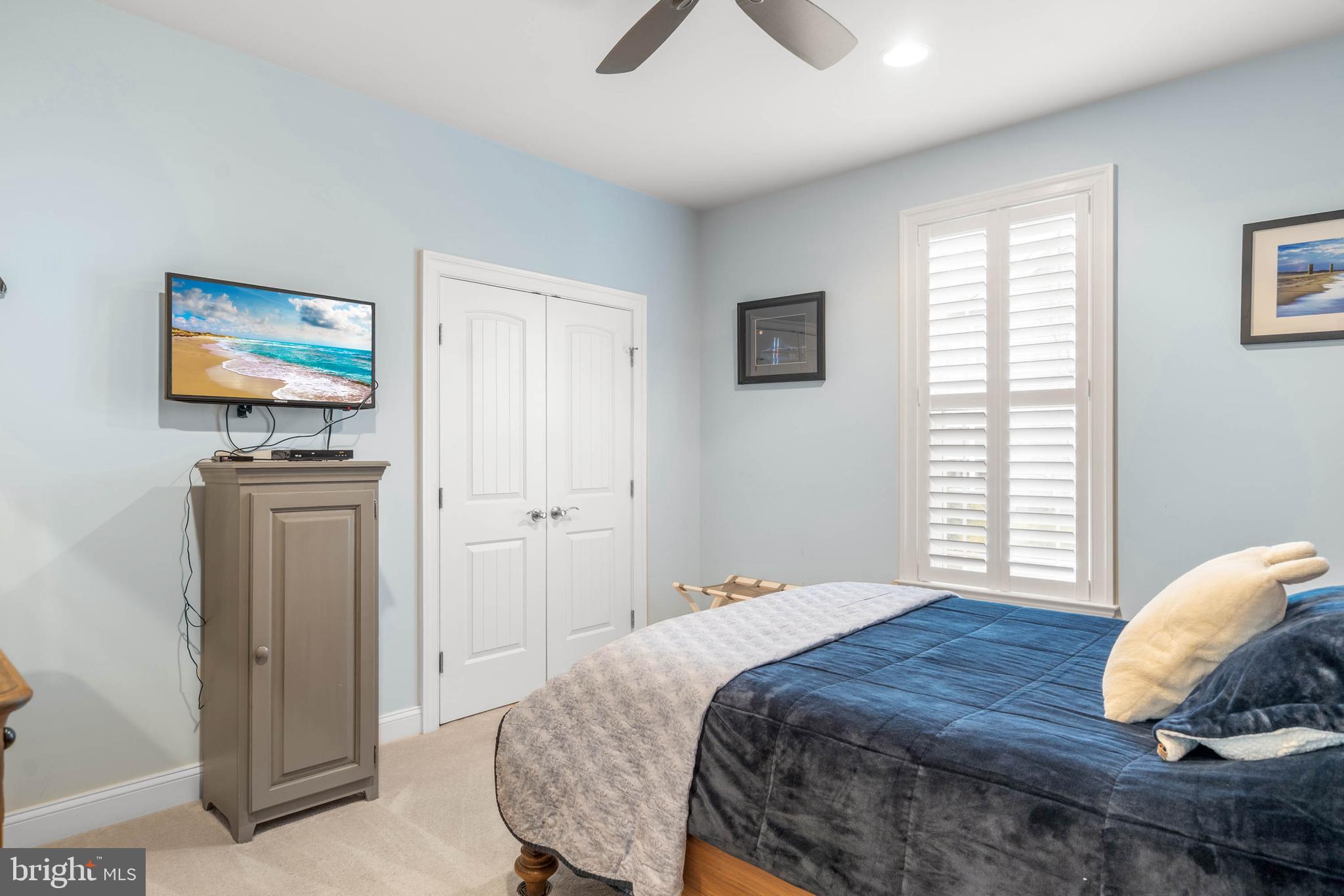 COVENTRY AT BARRINGTON PARK - Residential