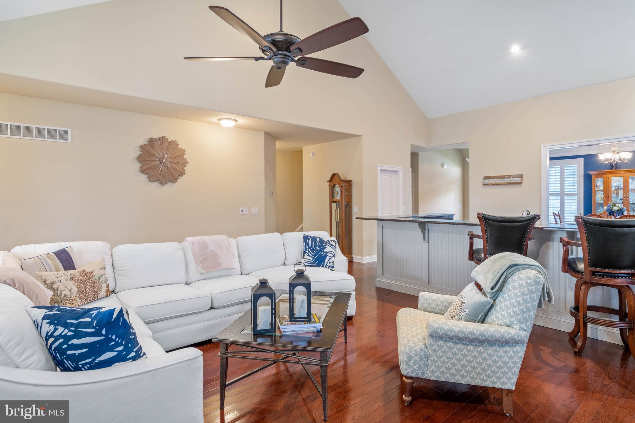 COVENTRY AT BARRINGTON PARK - Residential