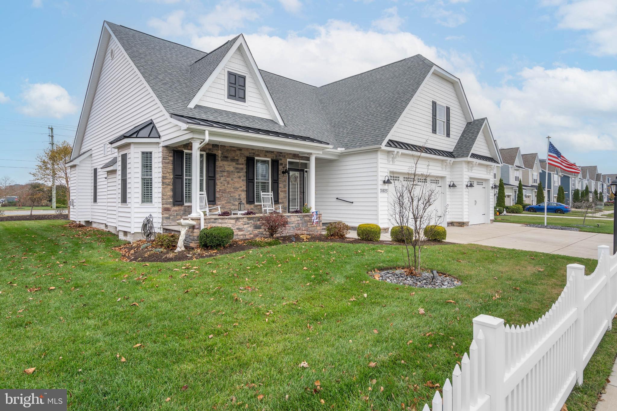 COVENTRY AT BARRINGTON PARK - Residential