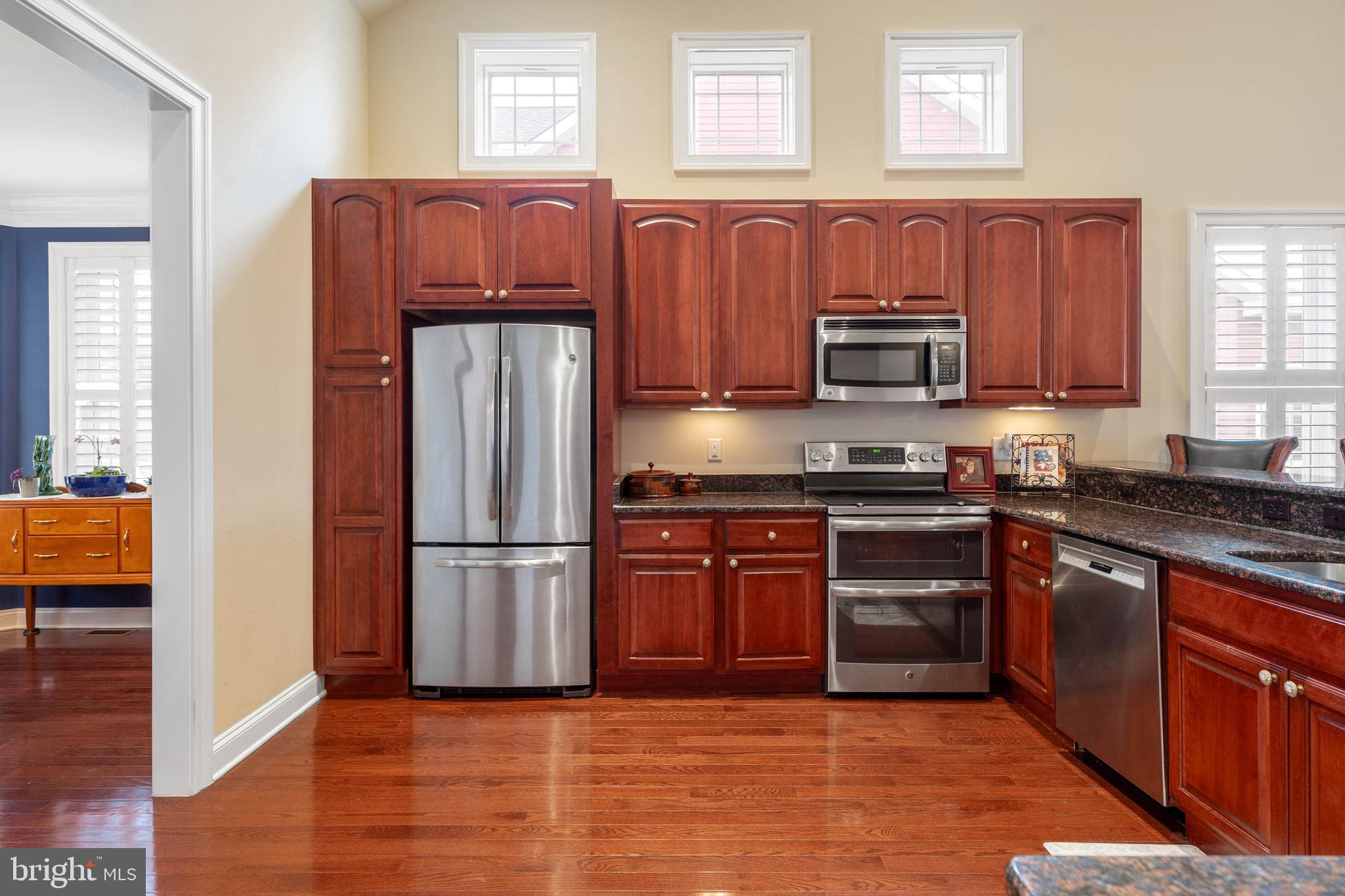 COVENTRY AT BARRINGTON PARK - Residential